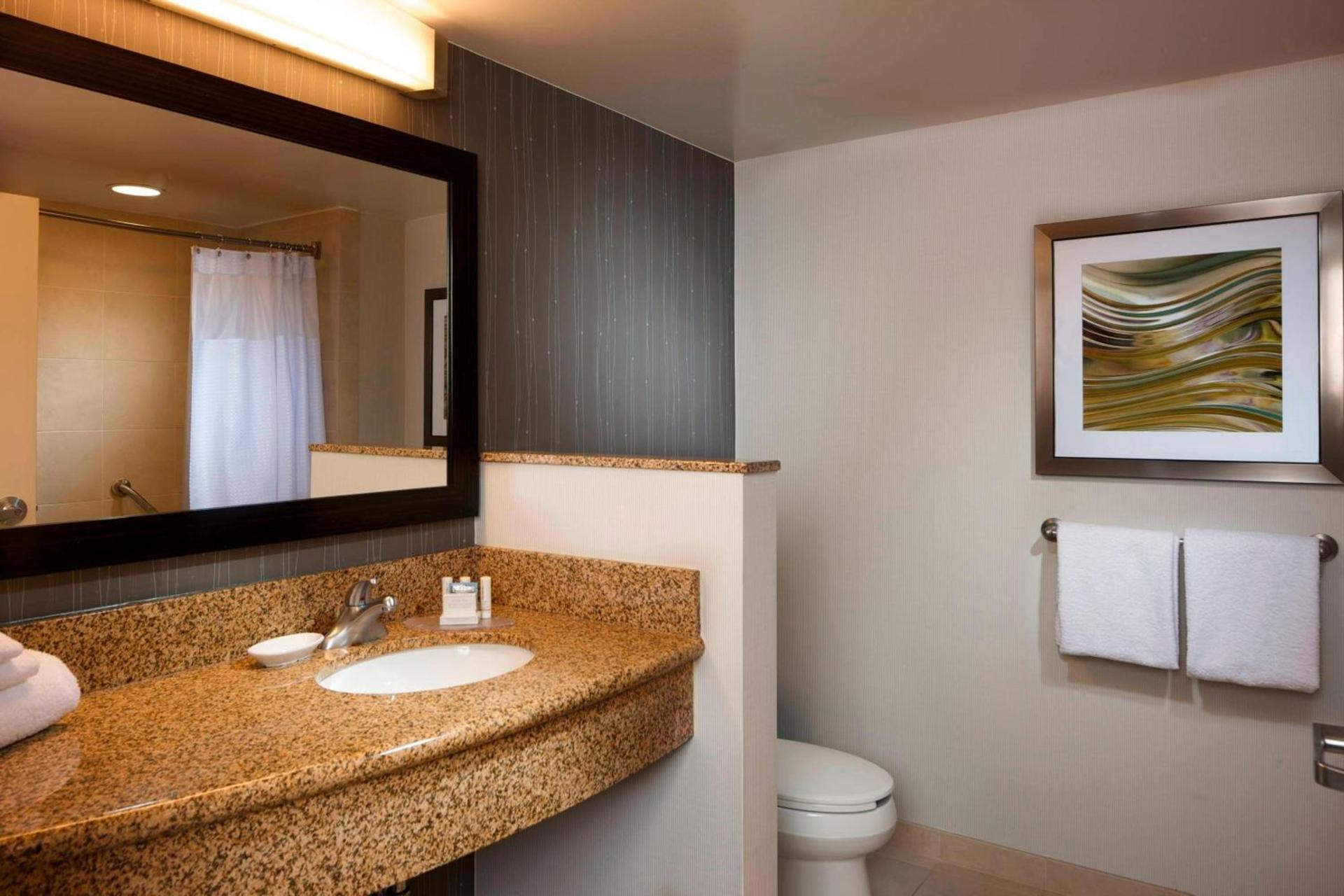 Courtyard by Marriott Jackson photo 8