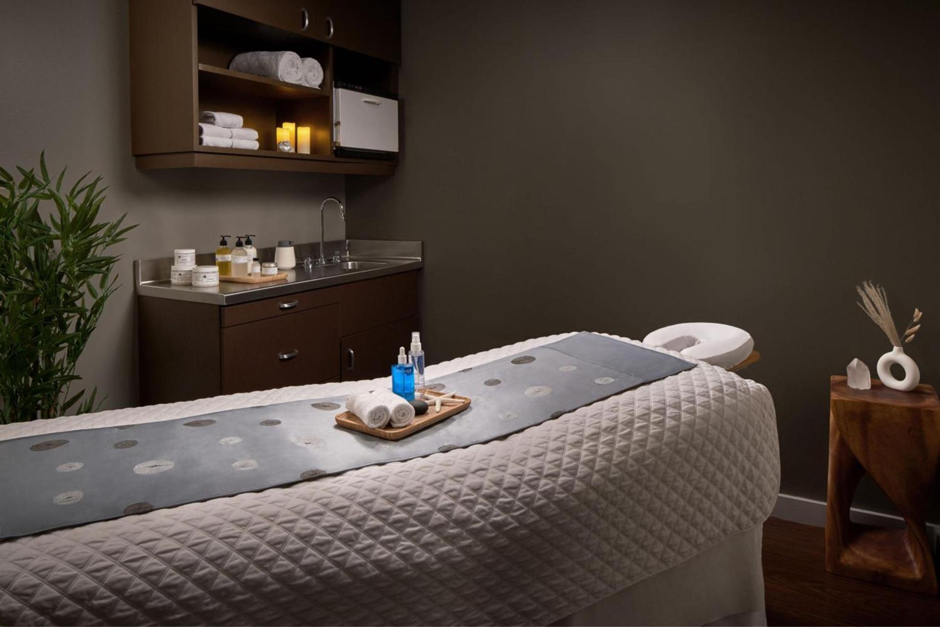 Mystic Marriott Hotel and Spa photo 60