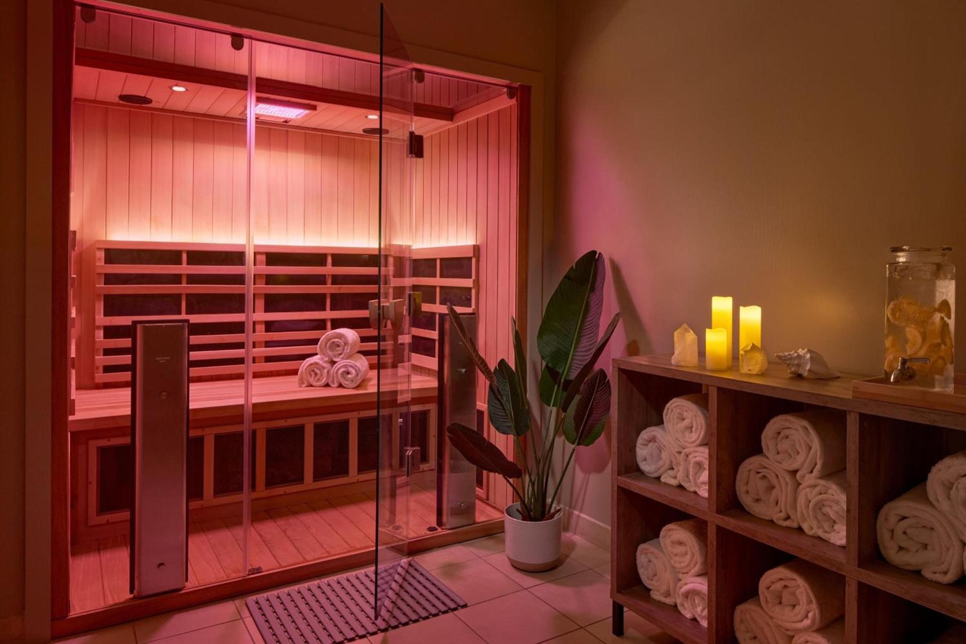 Mystic Marriott Hotel and Spa photo 61
