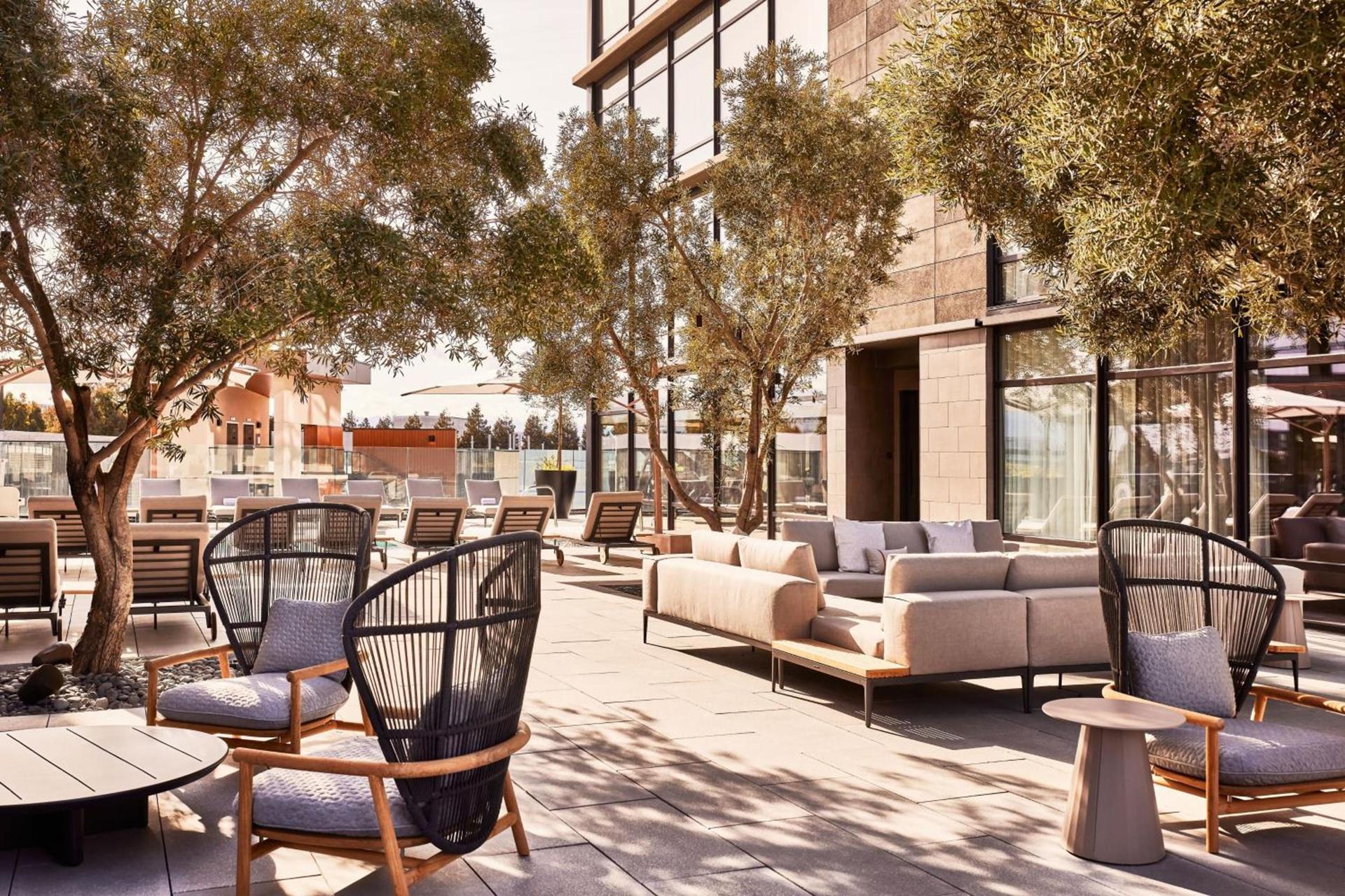 AC Hotel by Marriott Sunnyvale Moffett Park photo 49