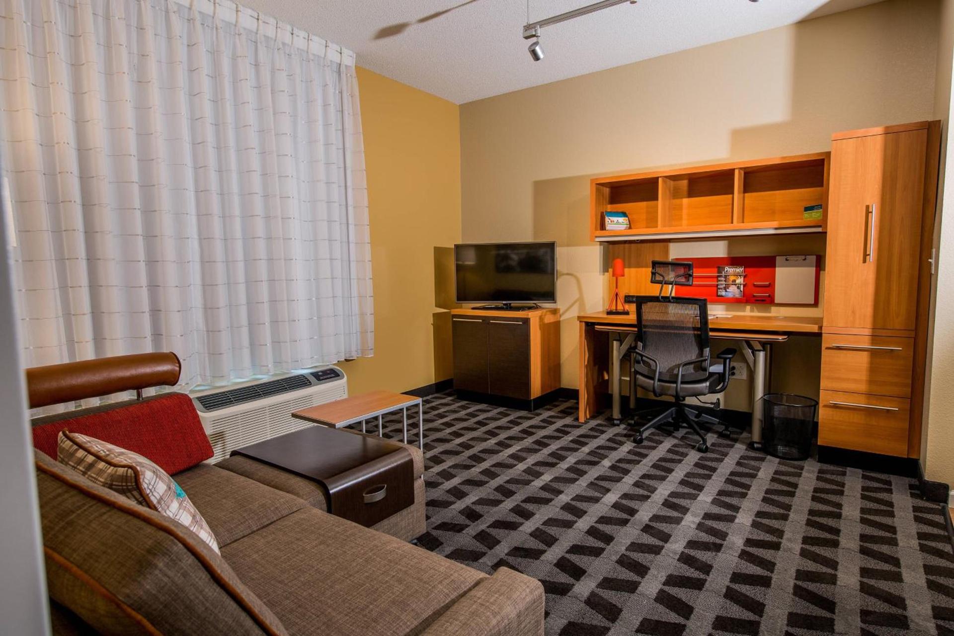 TownePlace Suites by Marriott Florence photo 10
