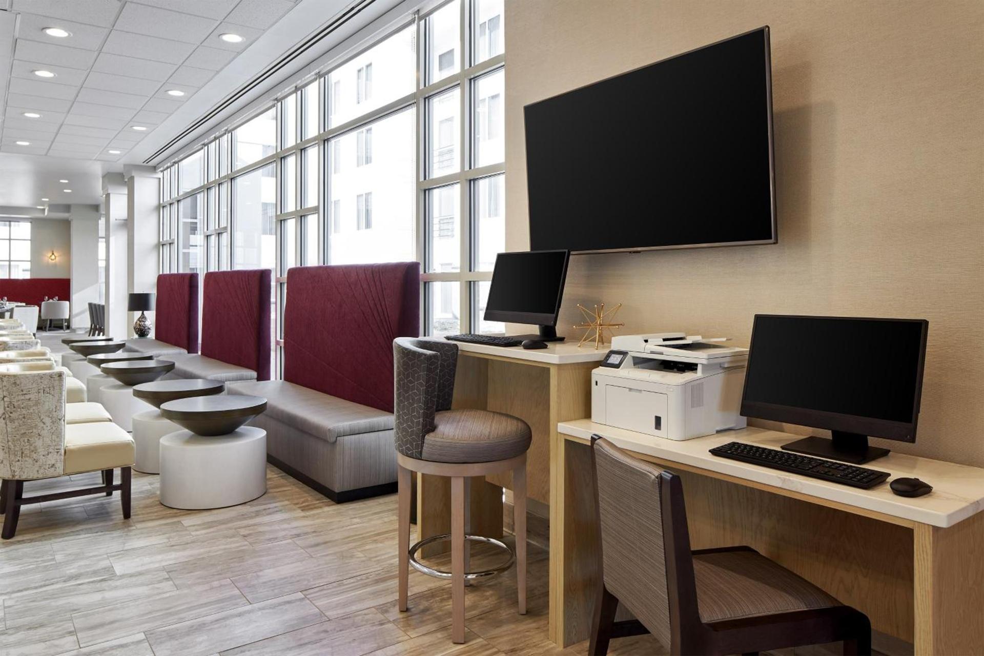 Sheraton Richmond Airport Hotel photo 30