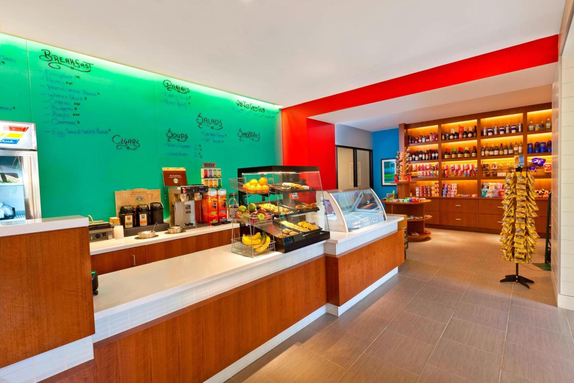 Sheraton Orlando Lake Buena Vista Resort - NEWLY RENOVATED! photo 46
