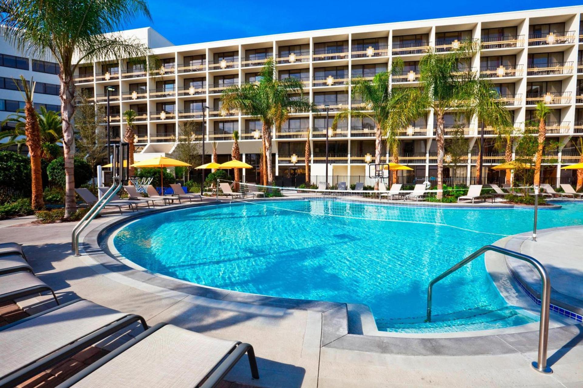 Sheraton Orlando Lake Buena Vista Resort - NEWLY RENOVATED! photo 9