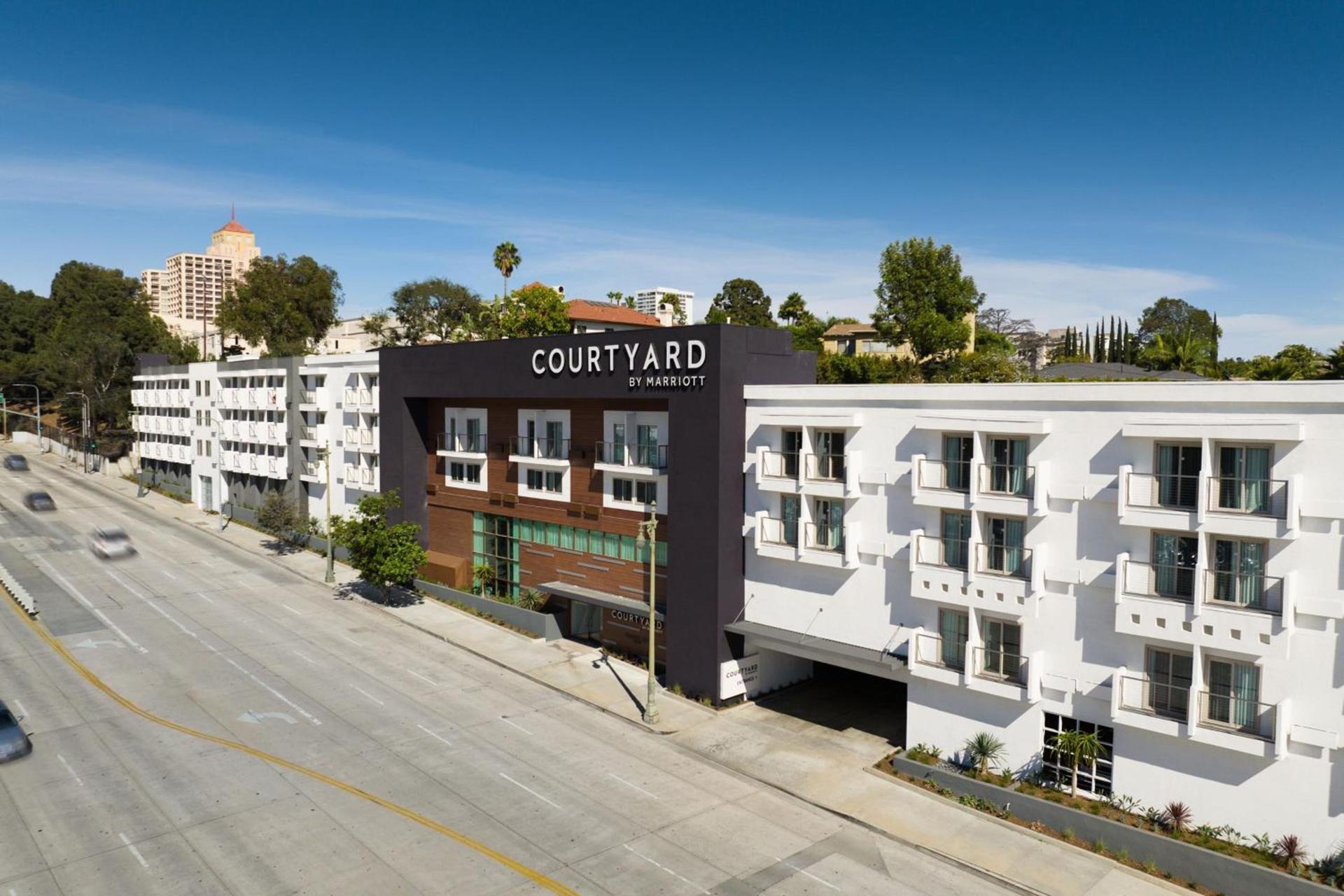Courtyard Los Angeles Century City/Beverly Hills photo 4