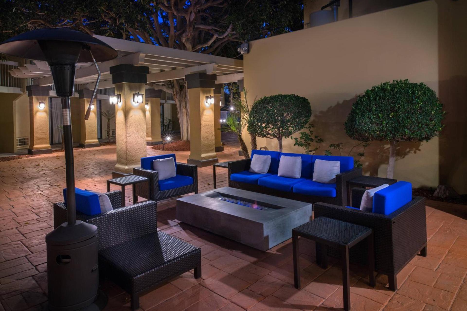 Holiday Inn Oxnard - Ventura by IHG photo 5