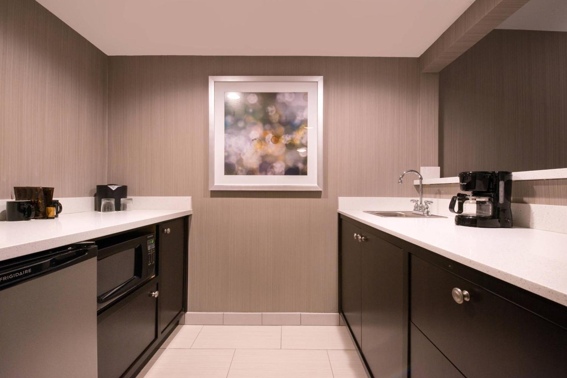 Holiday Inn Oxnard - Ventura by IHG photo 17
