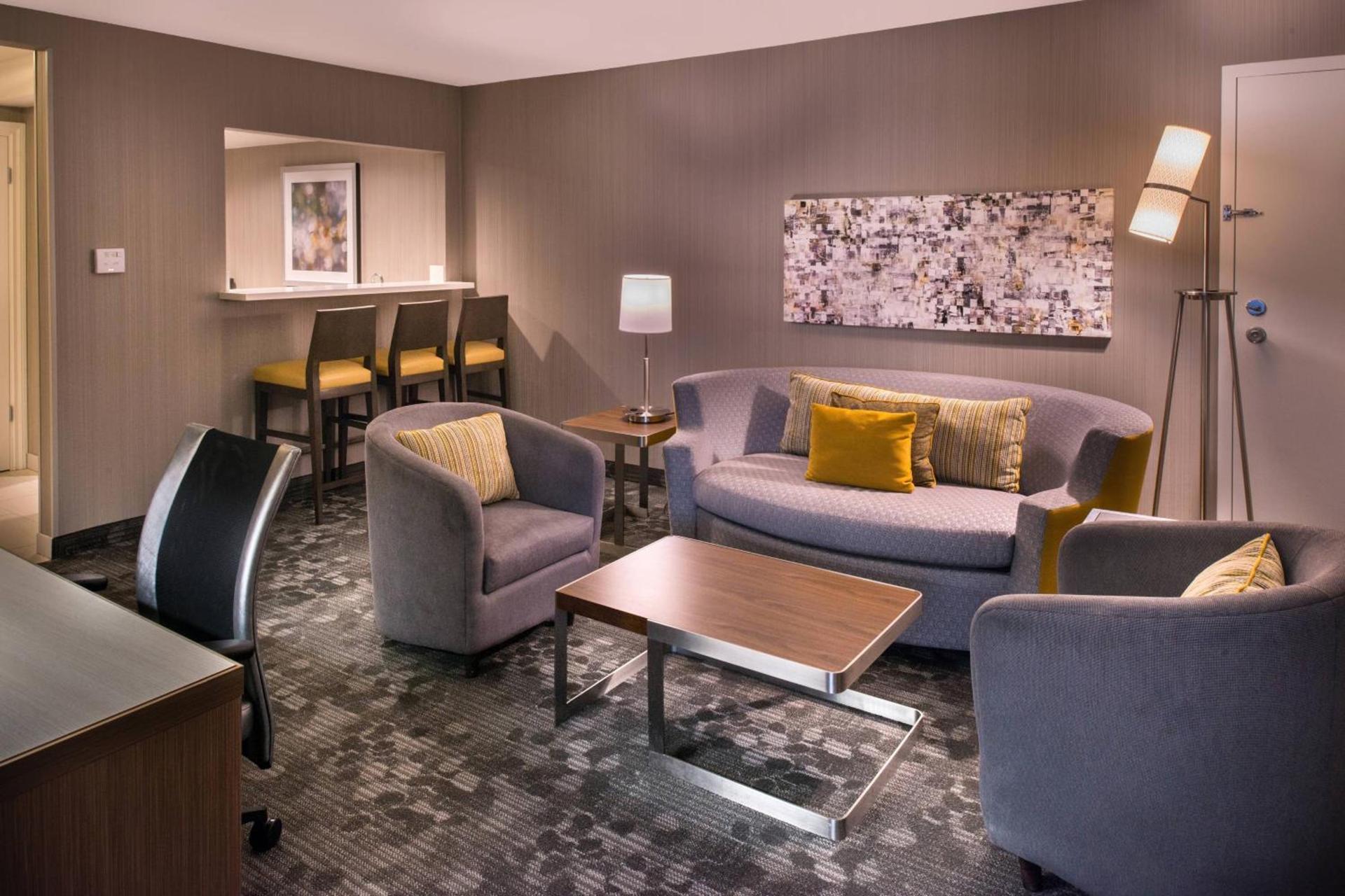 Holiday Inn Oxnard - Ventura by IHG photo 16
