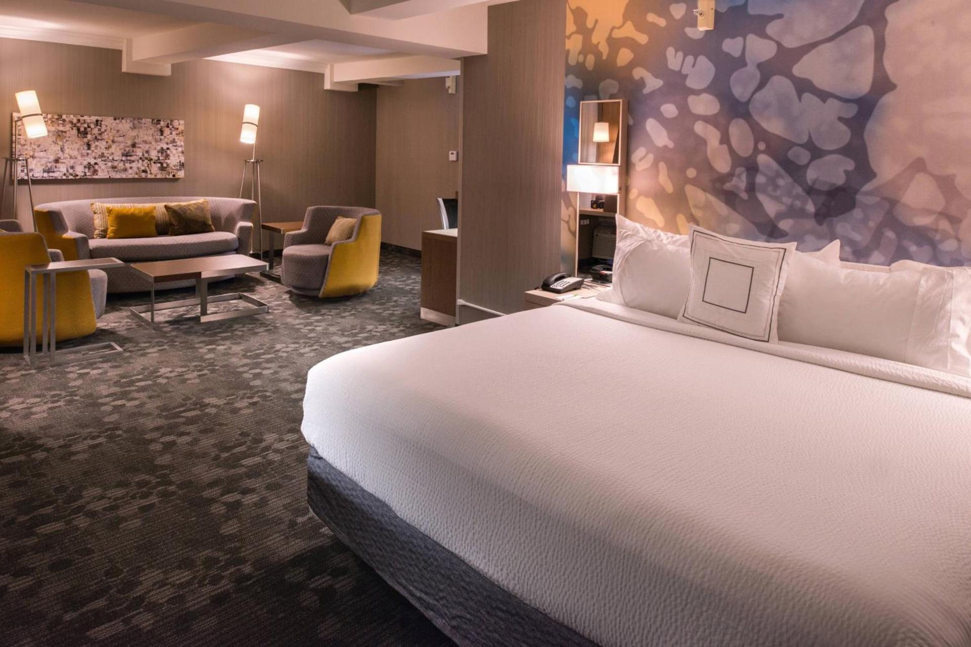Holiday Inn Oxnard - Ventura by IHG photo 18
