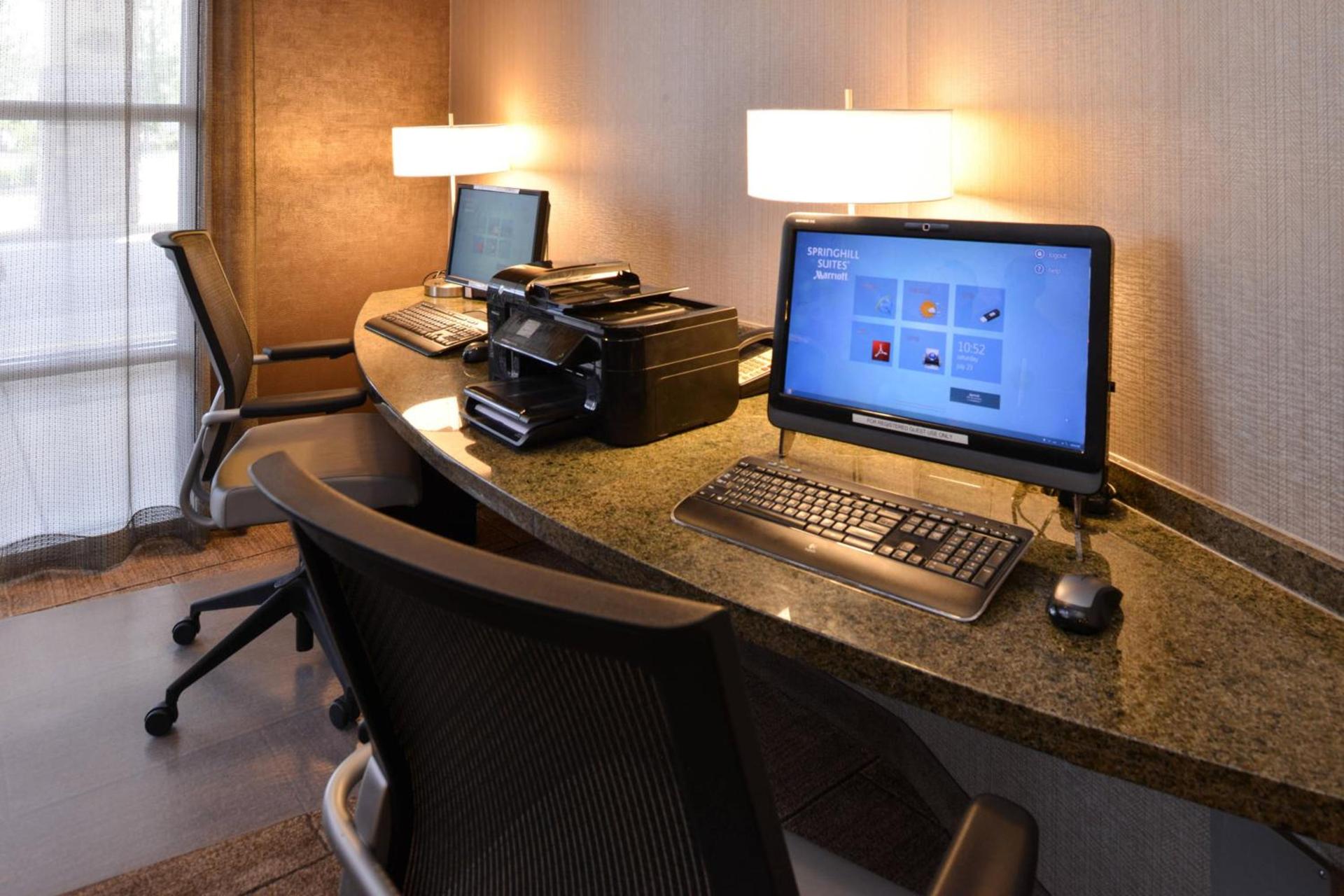 SpringHill Suites Pittsburgh Mills photo 15