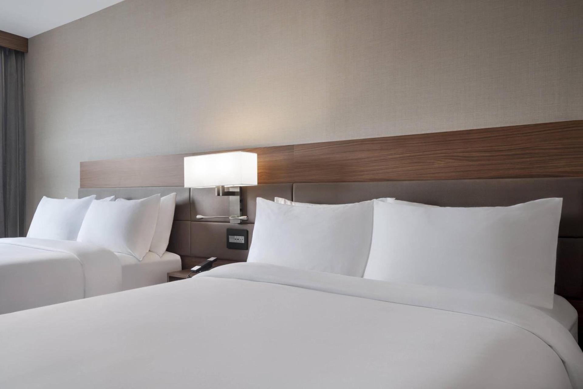 AC Hotel by Marriott Louisville Downtown photo 13