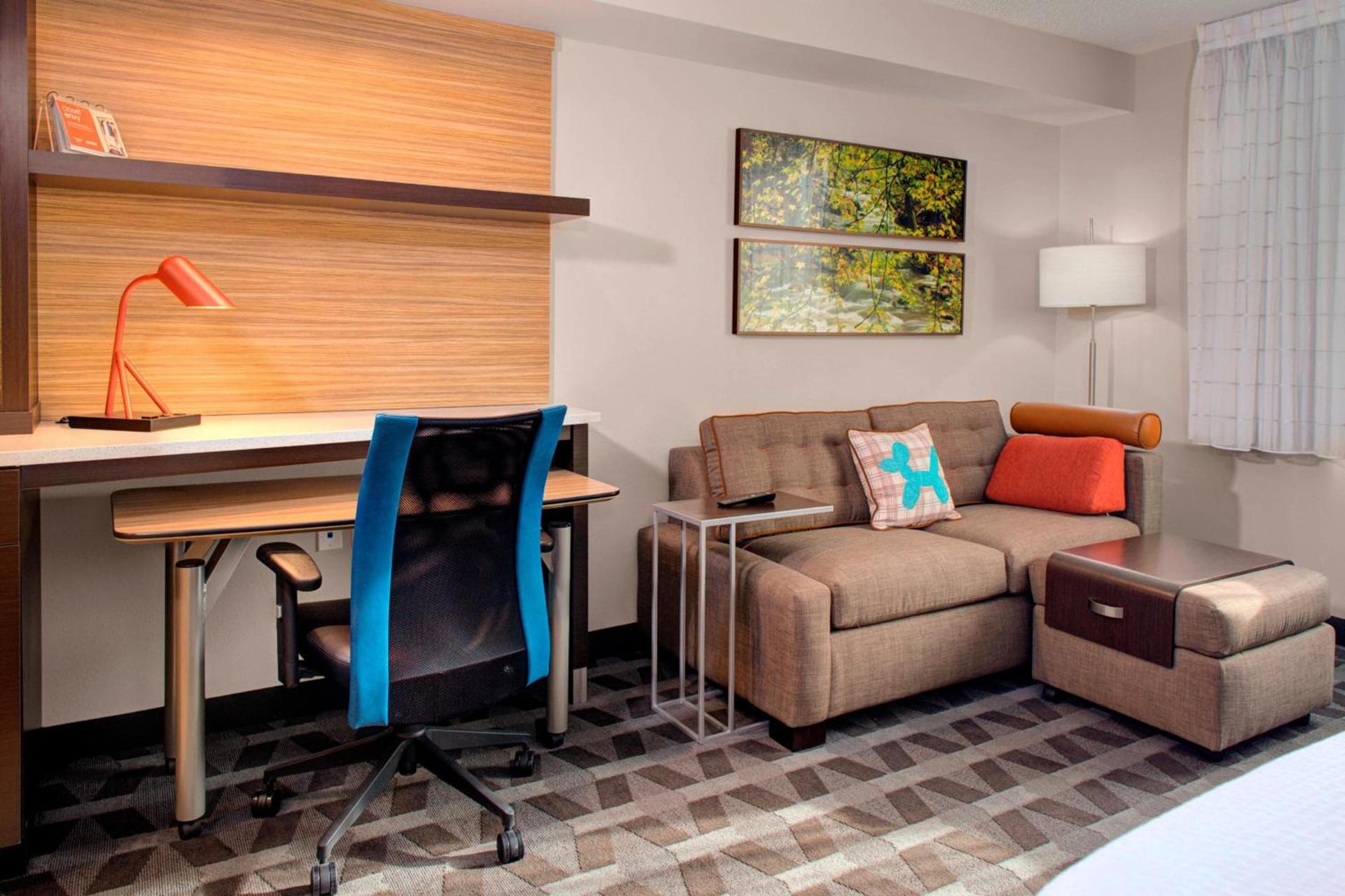 TownePlace Suites by Marriott Parkersburg photo 20