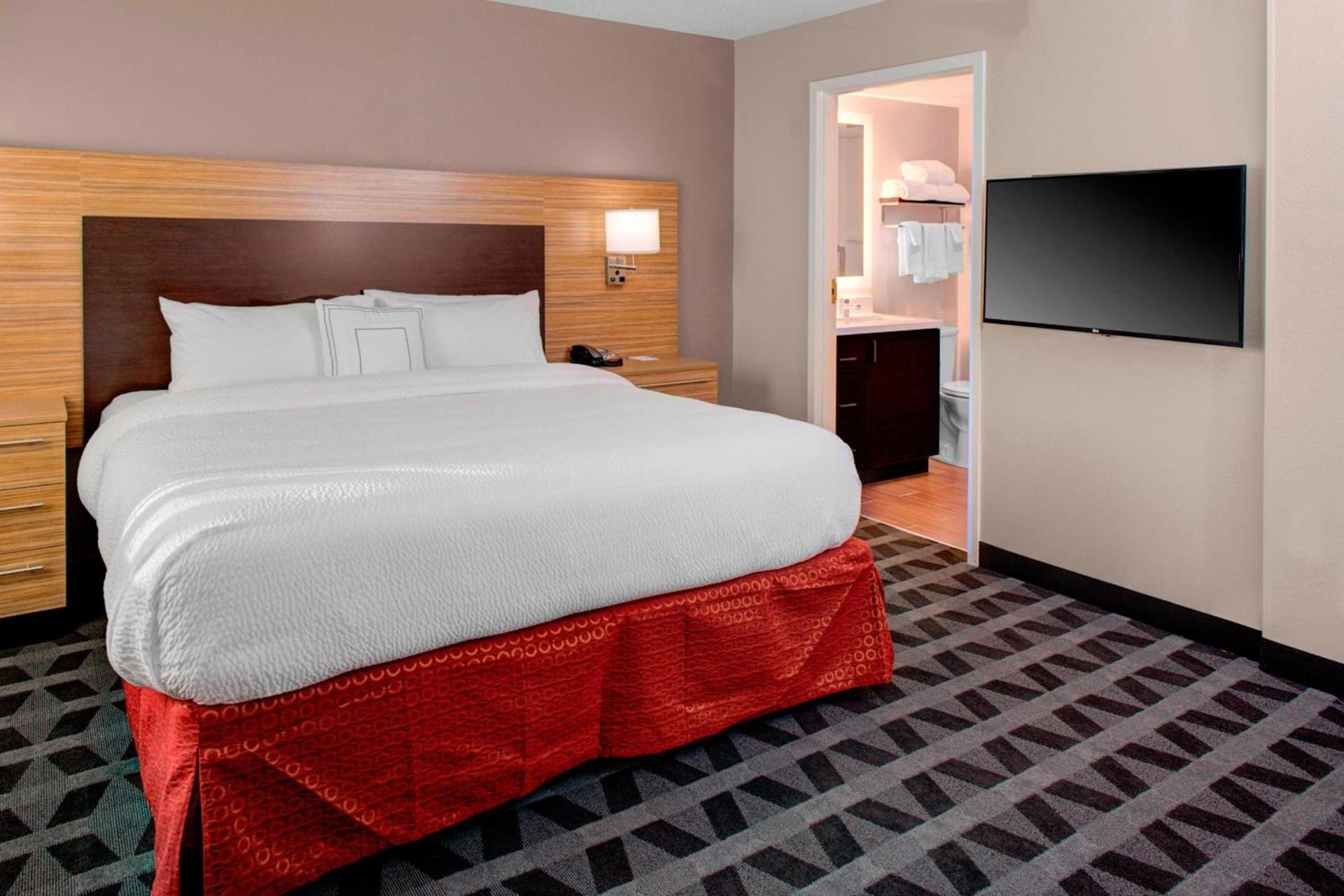 TownePlace Suites by Marriott Parkersburg photo 5