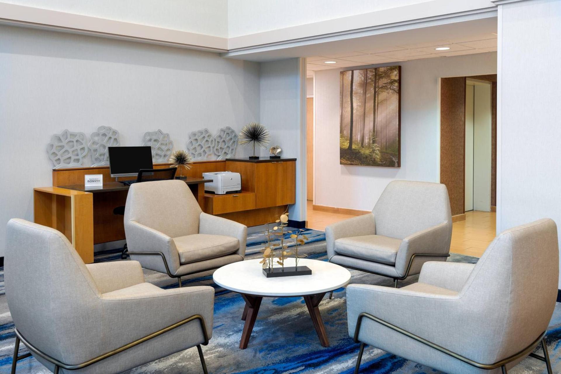 Fairfield Inn and Suites by Marriott Clearwater photo 5