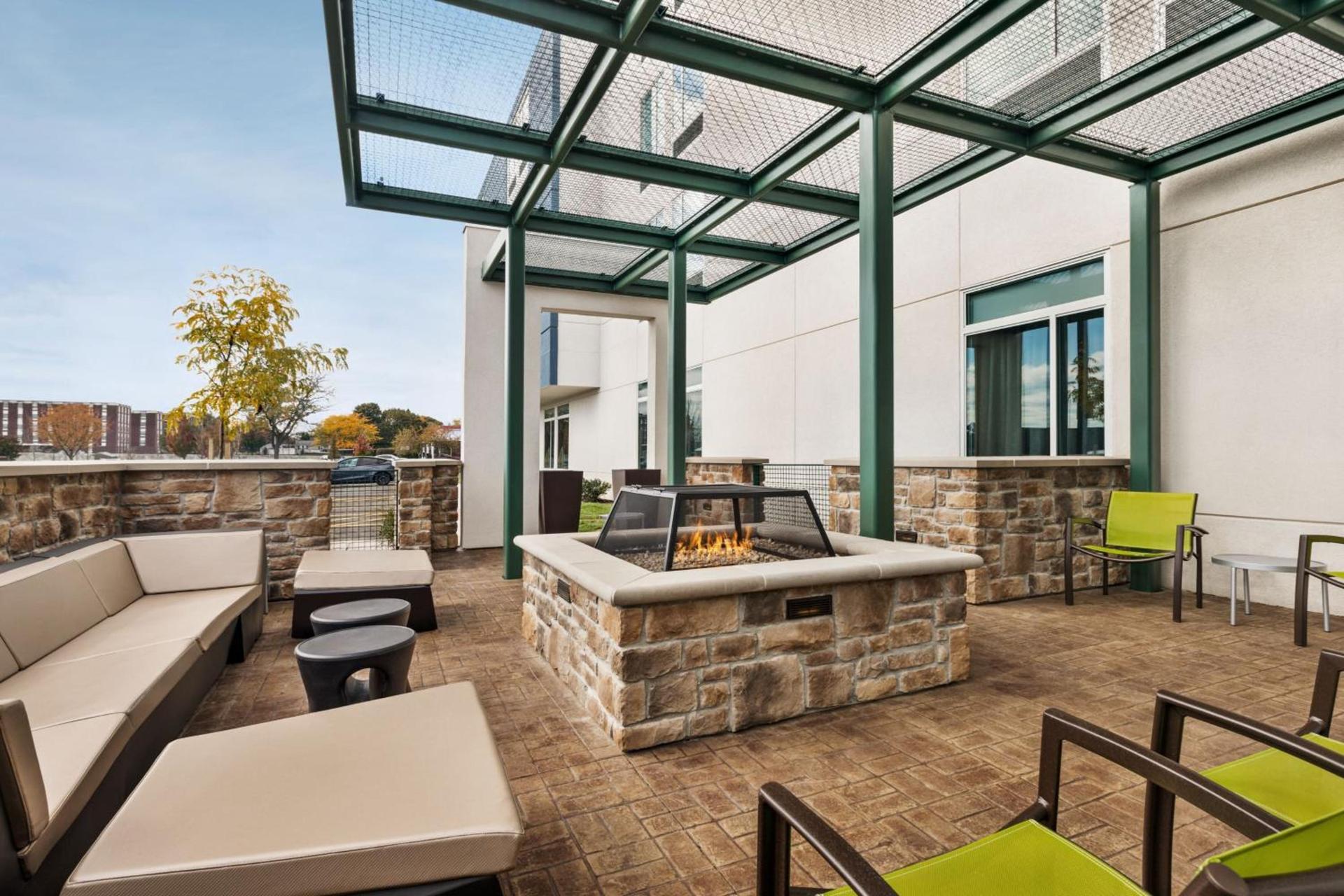 SpringHill Suites by Marriott Camp Hill photo 6