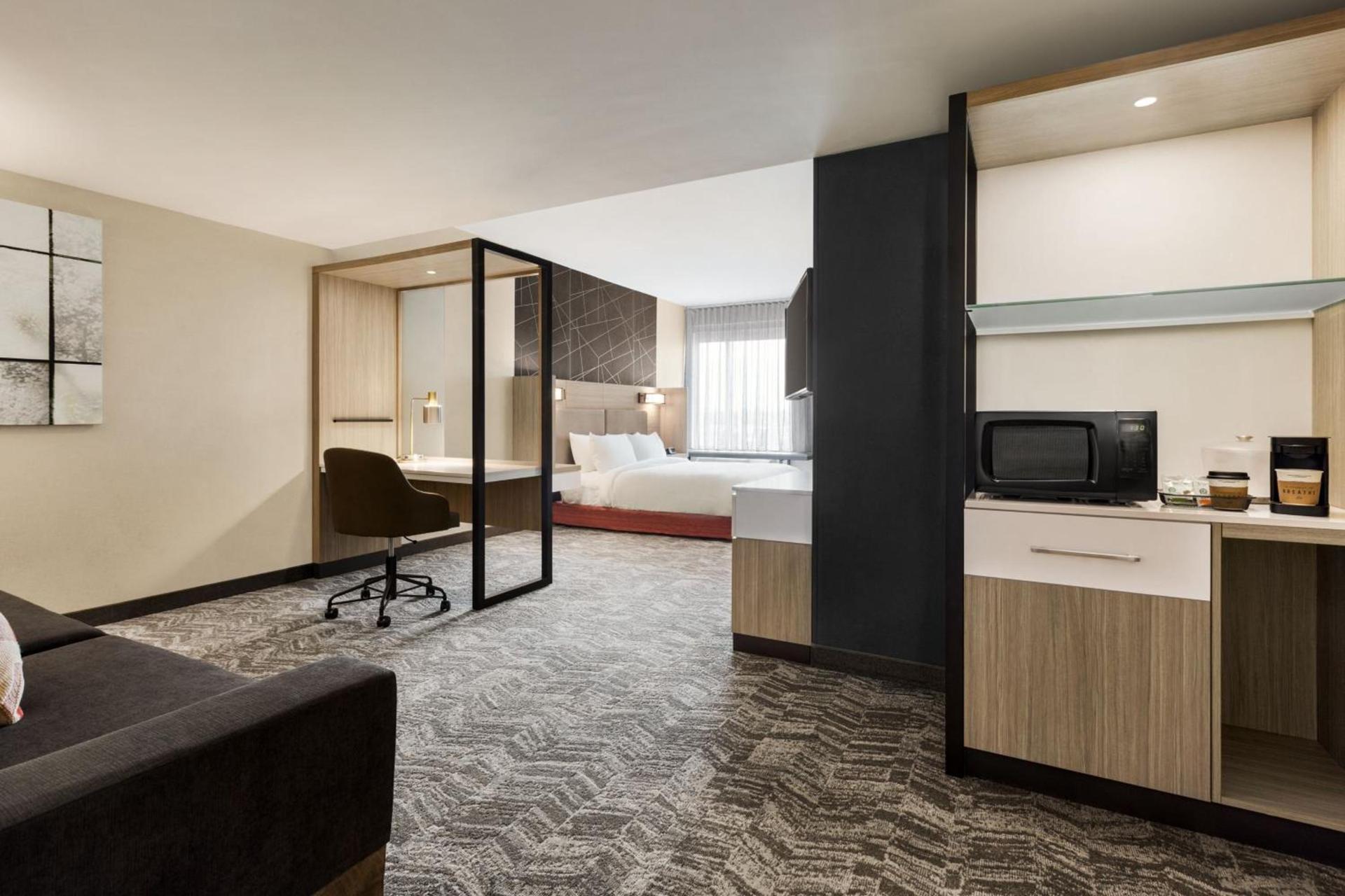 SpringHill Suites by Marriott Camp Hill photo 8