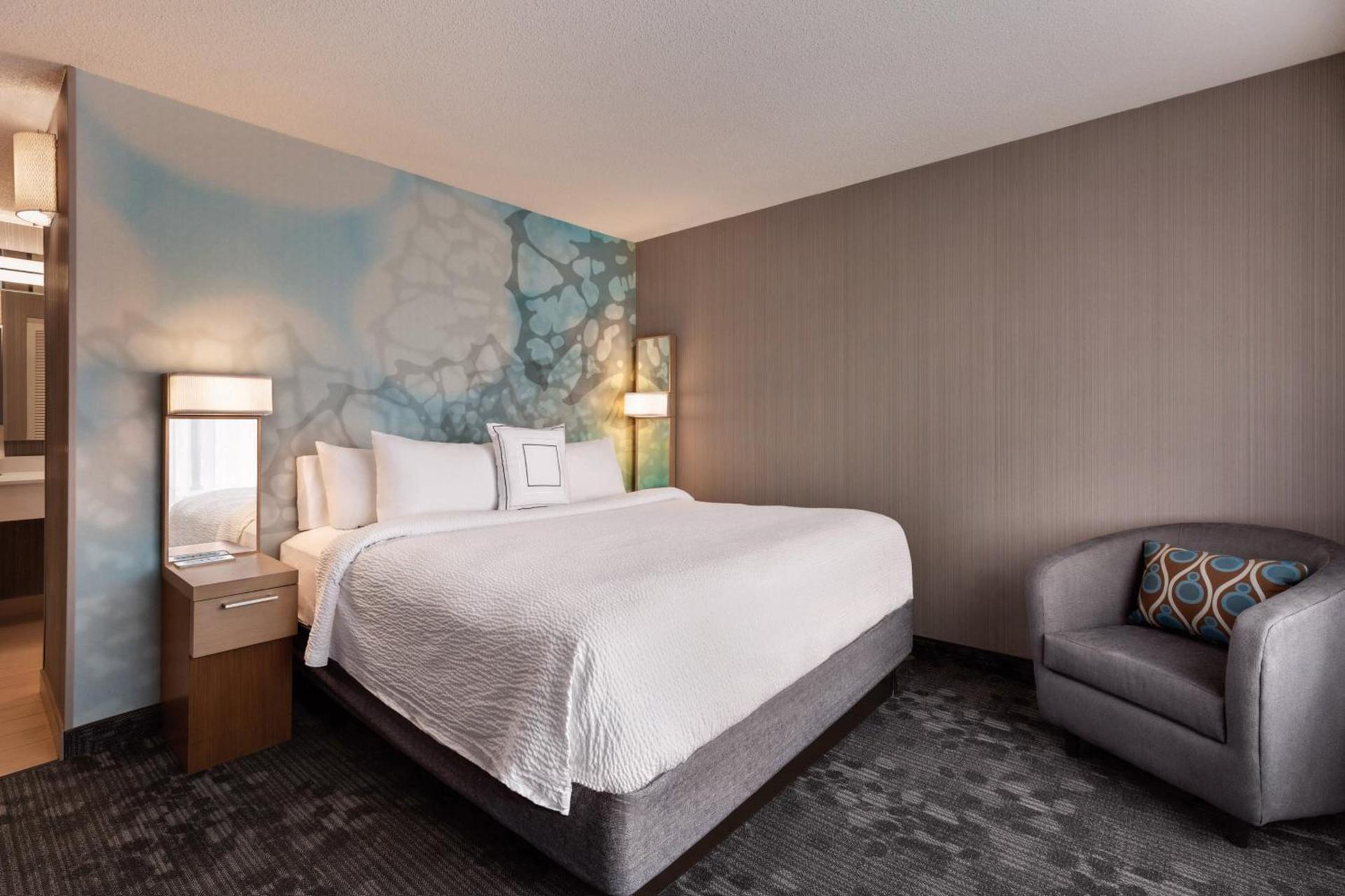 Courtyard by Marriott Topeka photo 7