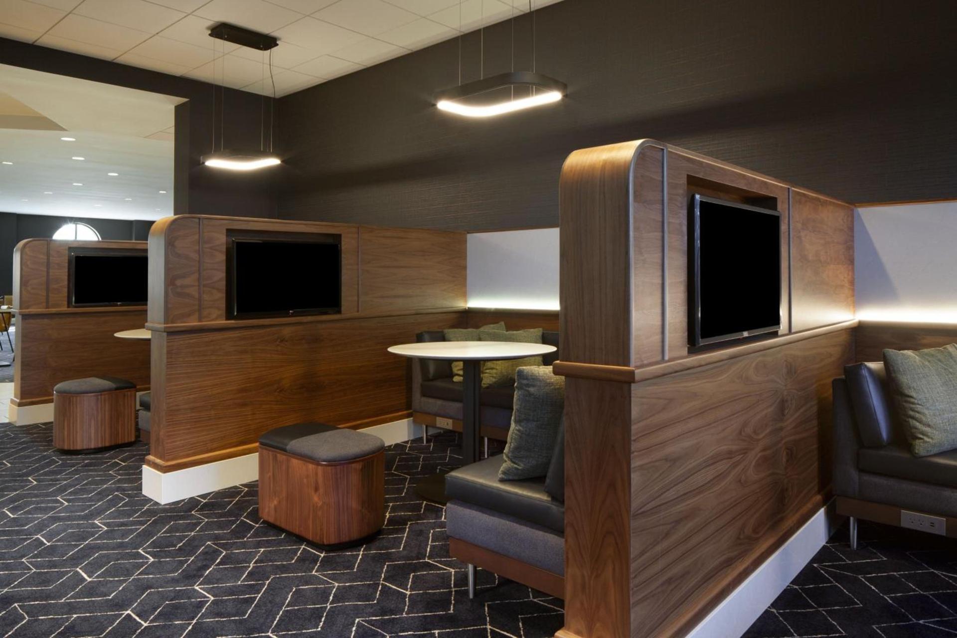 Courtyard by Marriott Newark Silicon Valley photo 8