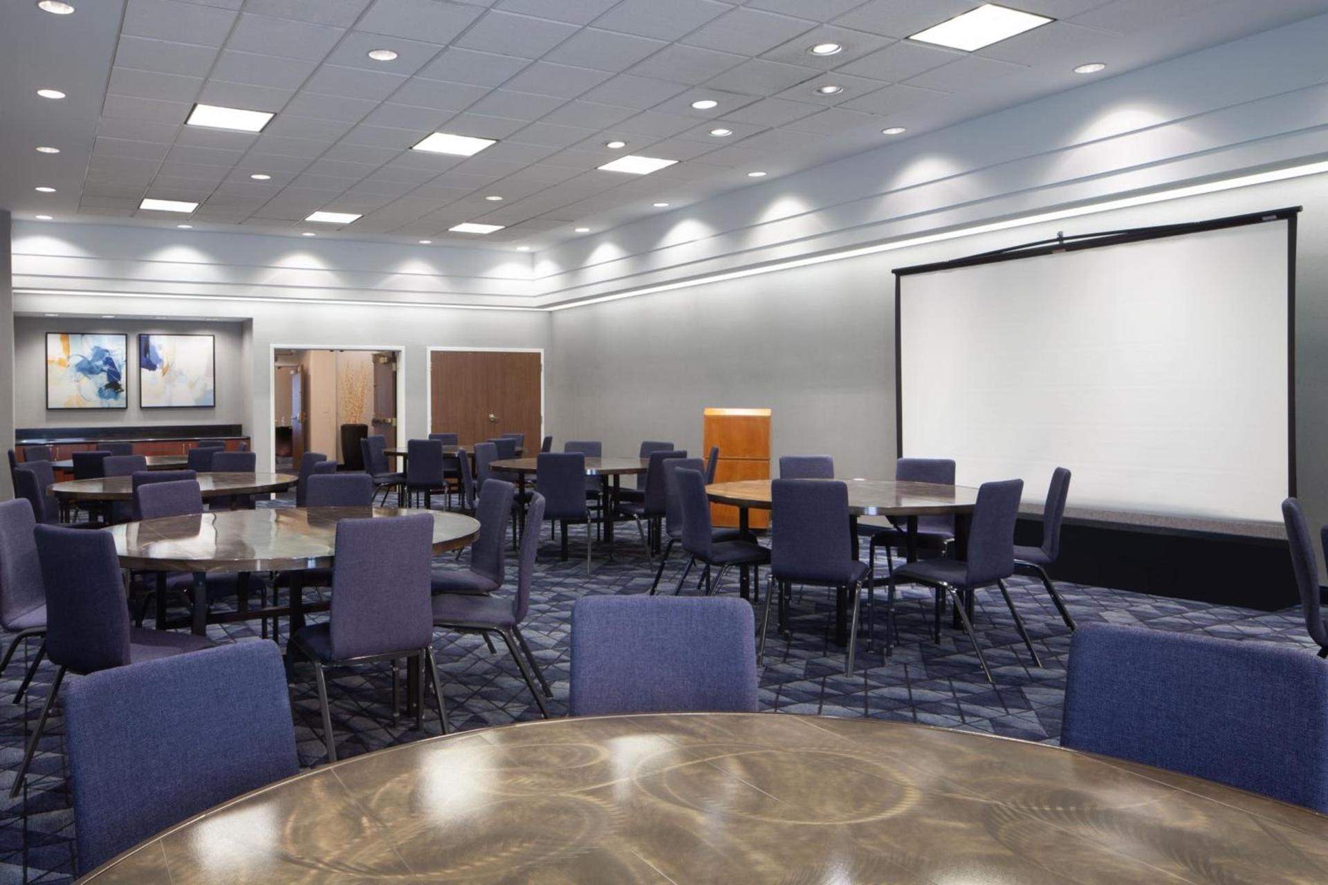 Courtyard by Marriott Newark Silicon Valley photo 45