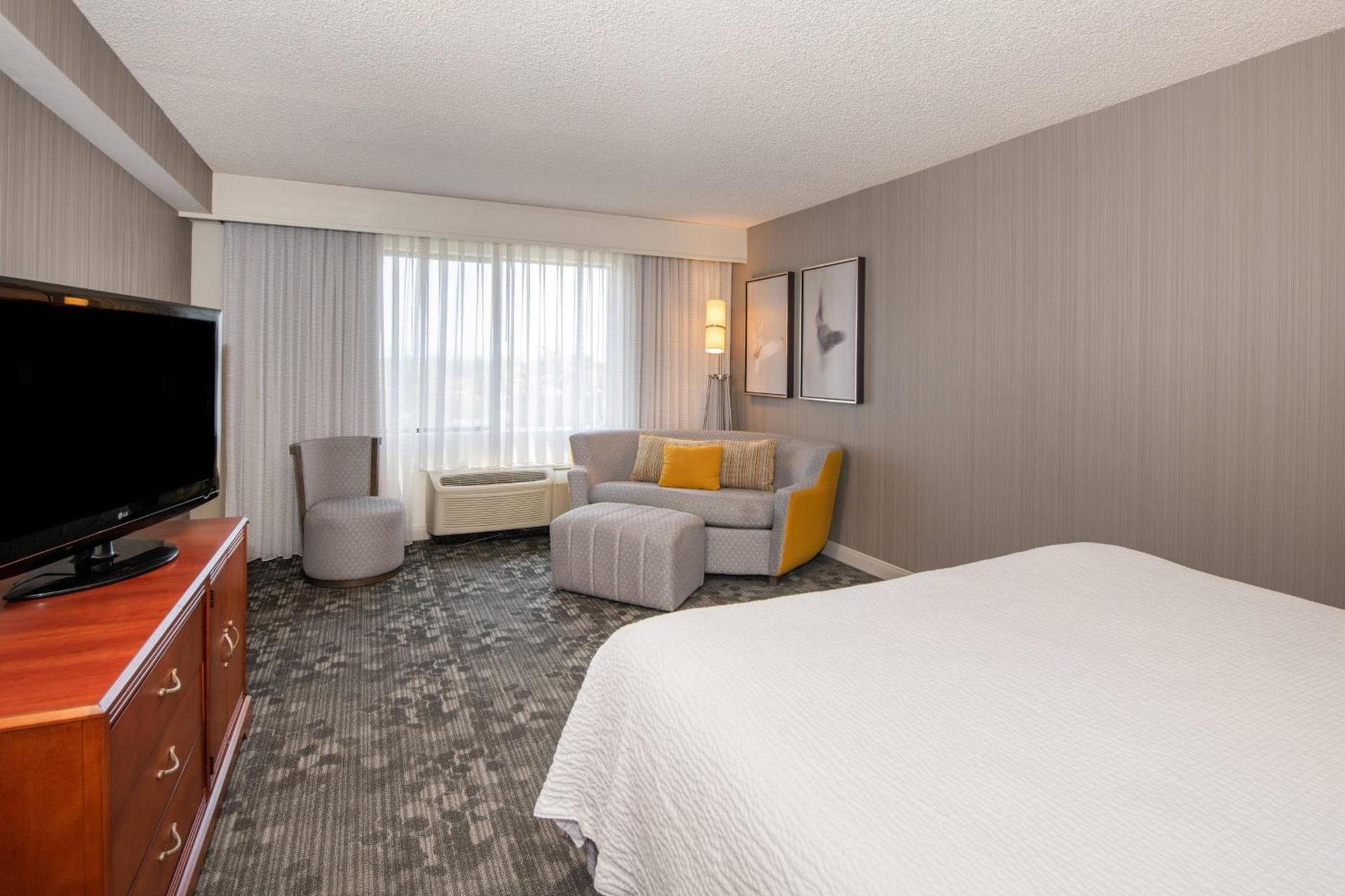 Courtyard by Marriott Newark Silicon Valley photo 31