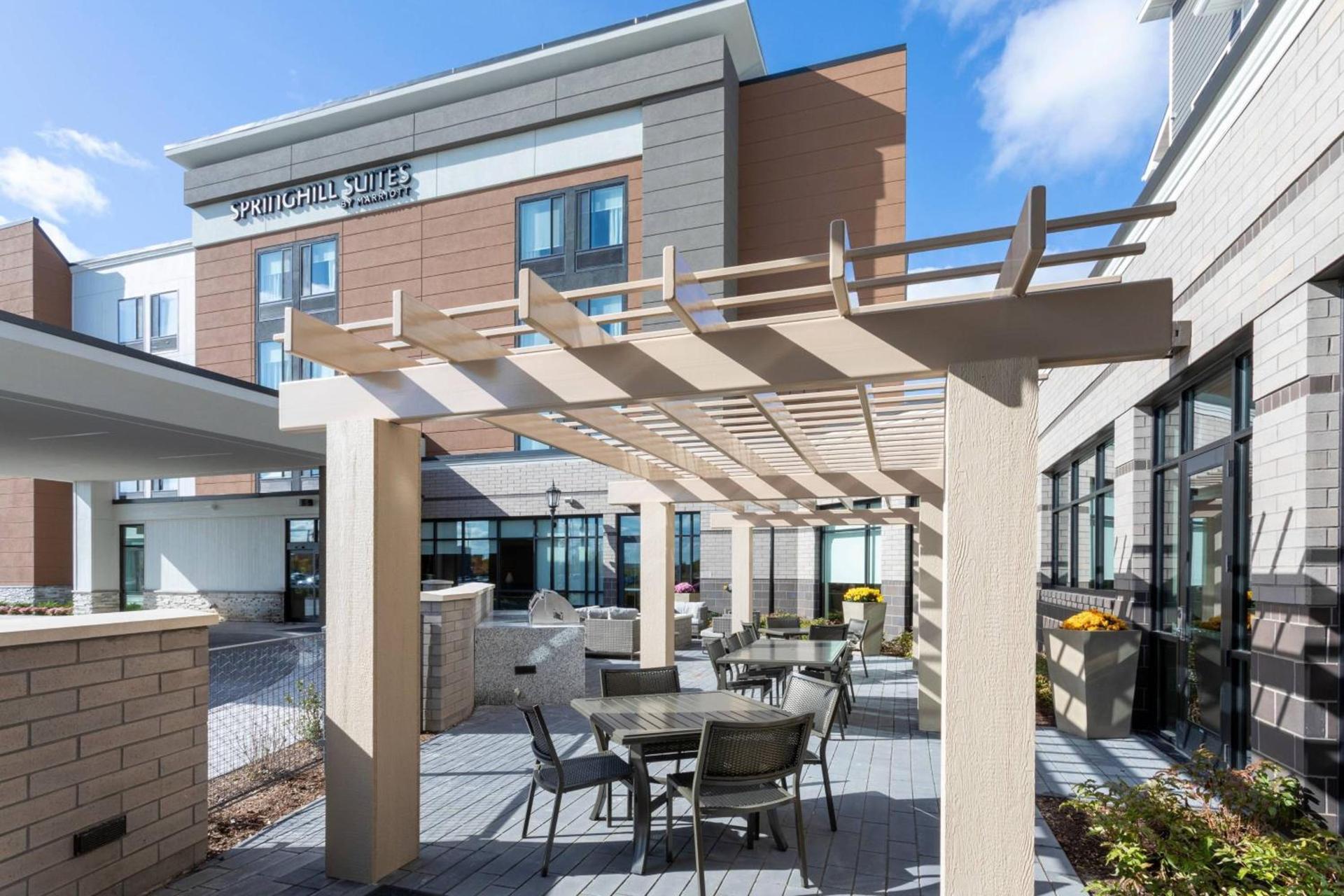 SpringHill Suites Minneapolis Maple Grove/Arbor Lakes photo 3
