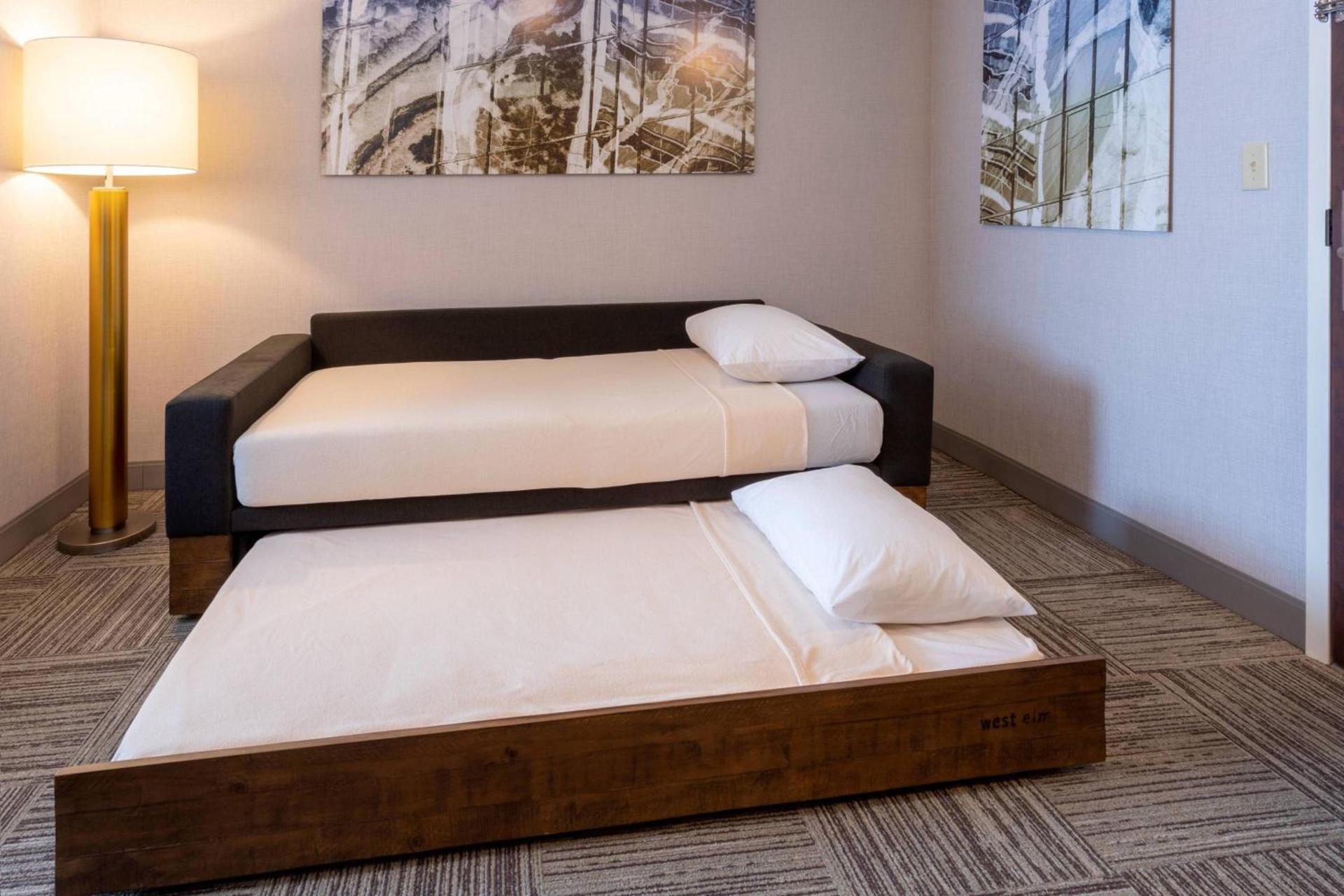 SpringHill Suites Minneapolis Maple Grove/Arbor Lakes photo 11