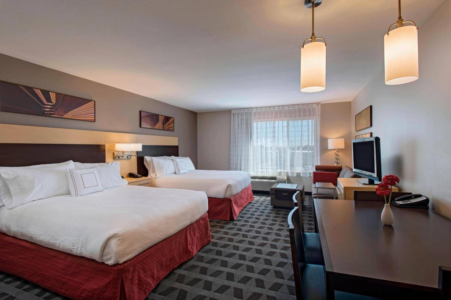 TownePlace Suites Fayetteville Cross Creek photo 10