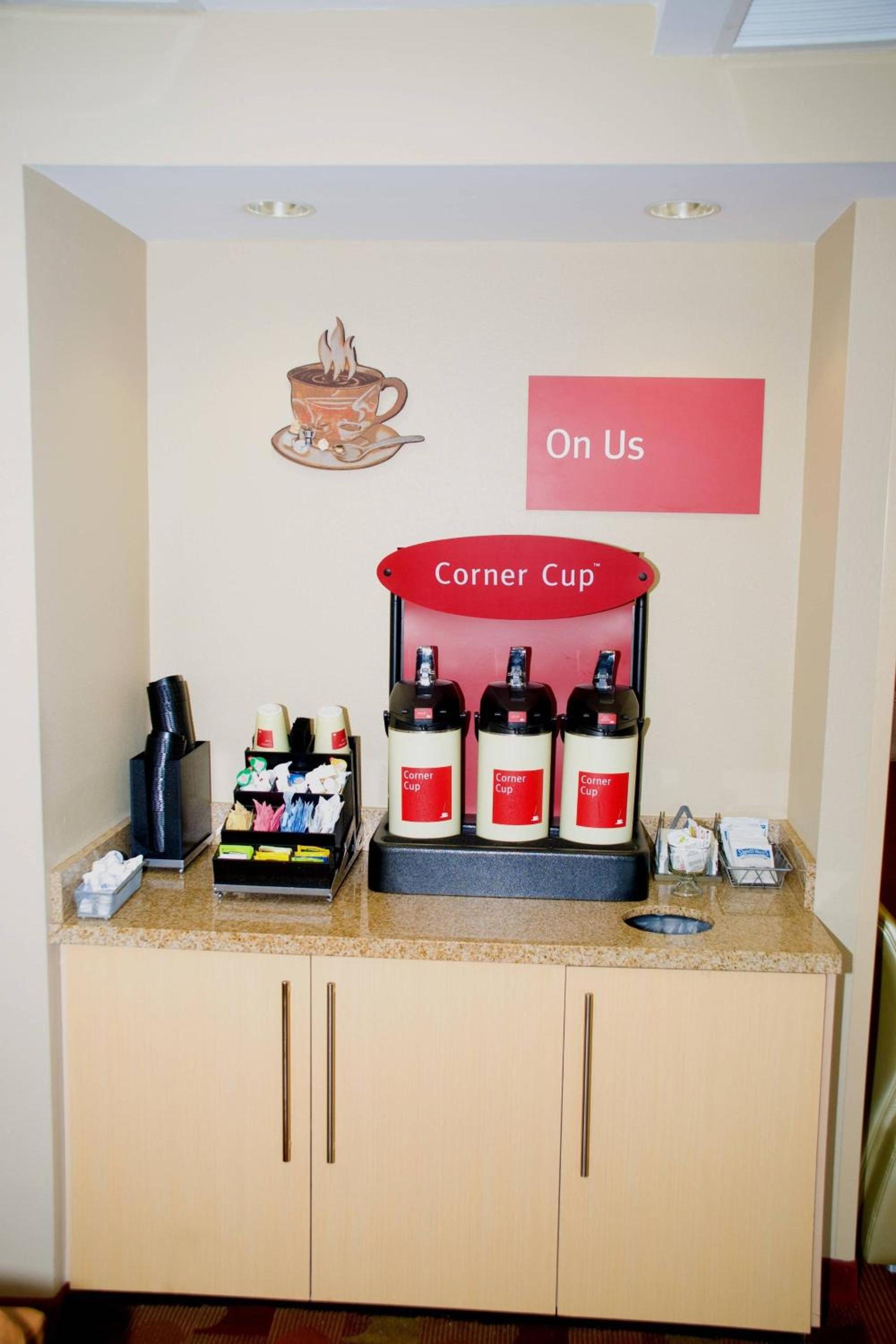 TownePlace Suites Fayetteville Cross Creek photo 23