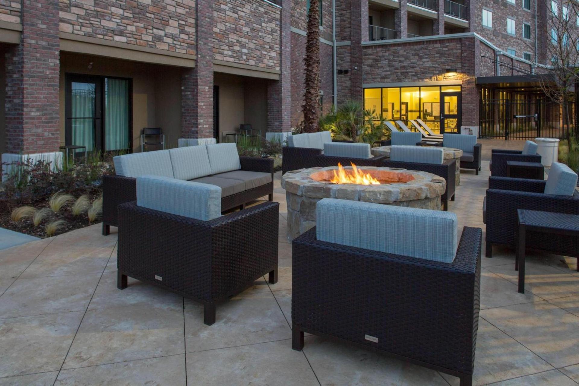 Courtyard by Marriott Dallas Flower Mound photo 37