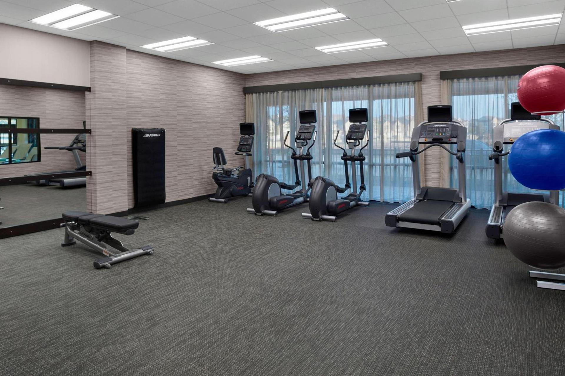 Courtyard by Marriott Dallas Flower Mound photo 45