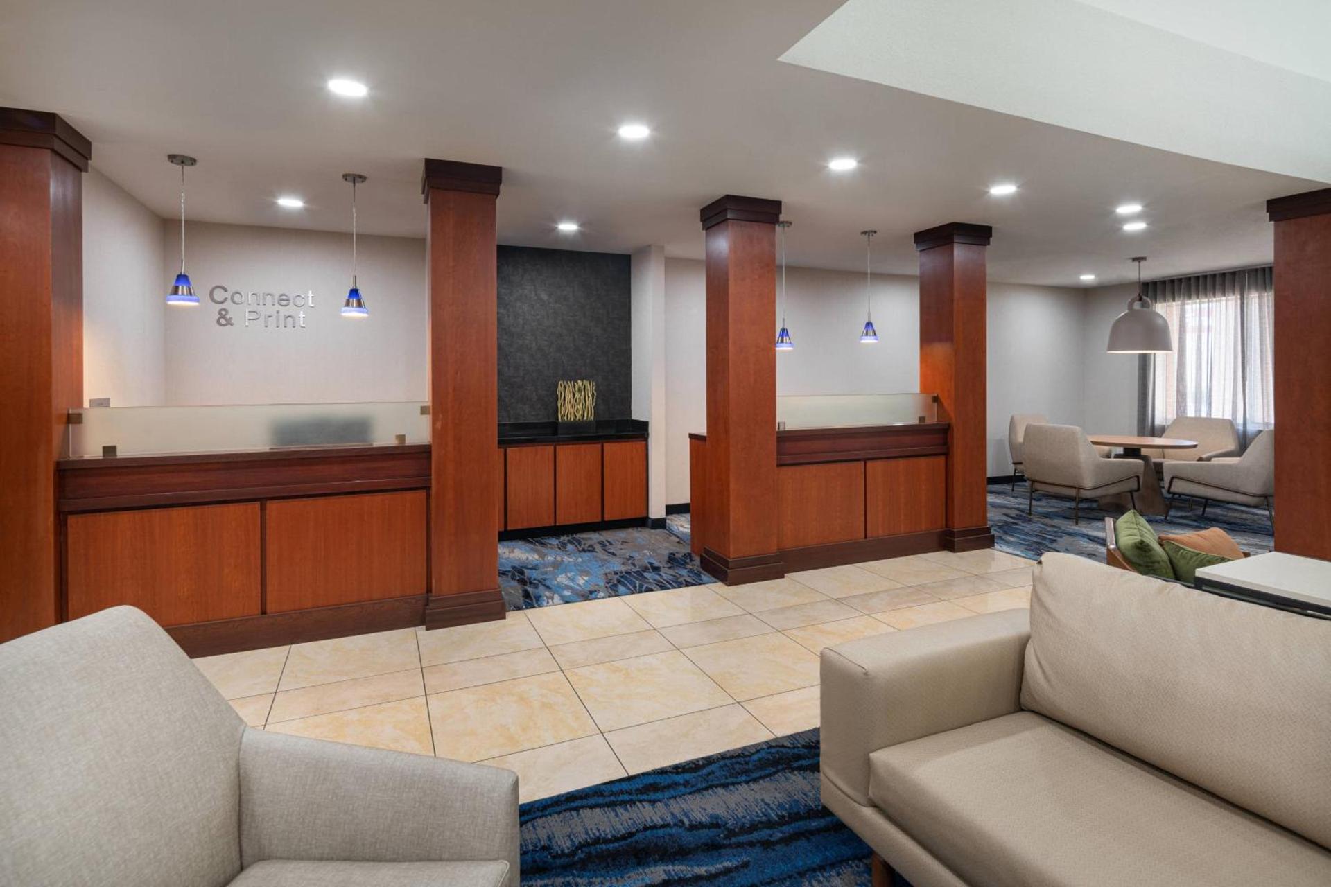 Fairfield Inn & Suites by Marriott Visalia Tulare photo 17