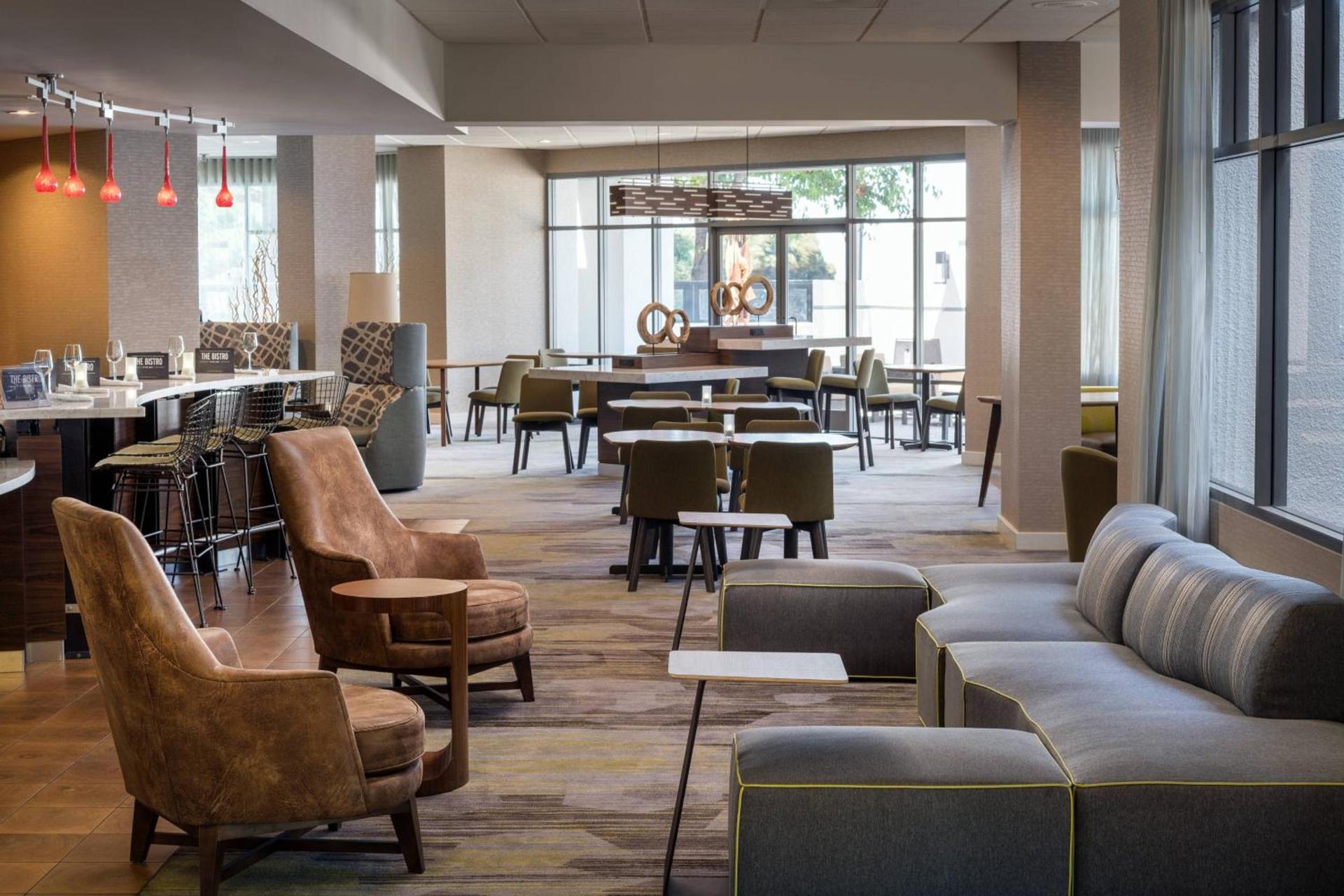 Courtyard by Marriott Richmond Berkeley photo 35