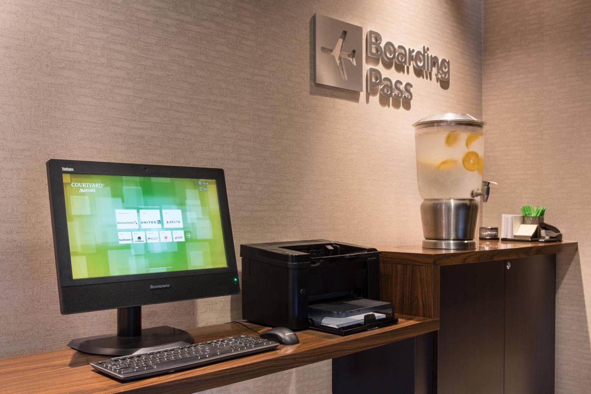 Courtyard by Marriott Richmond Berkeley photo 19