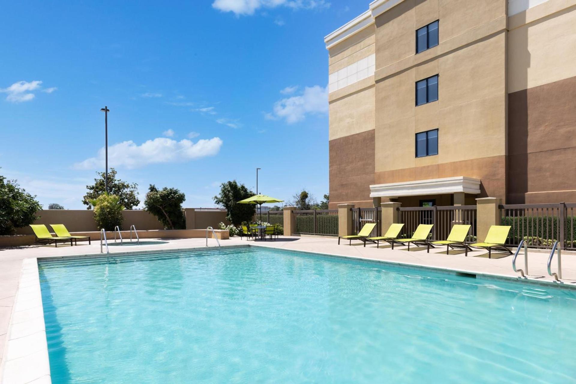 SpringHill Suites Fresno photo 24