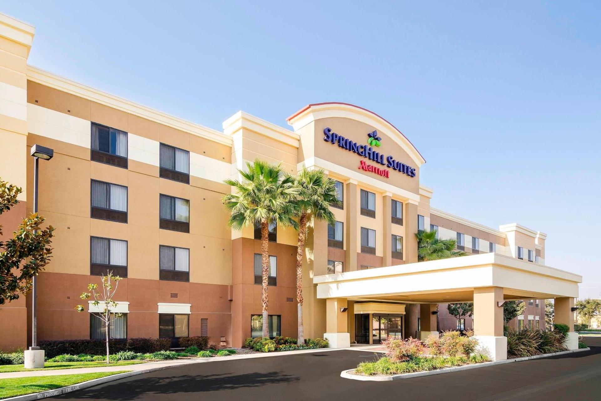 SpringHill Suites Fresno photo 3