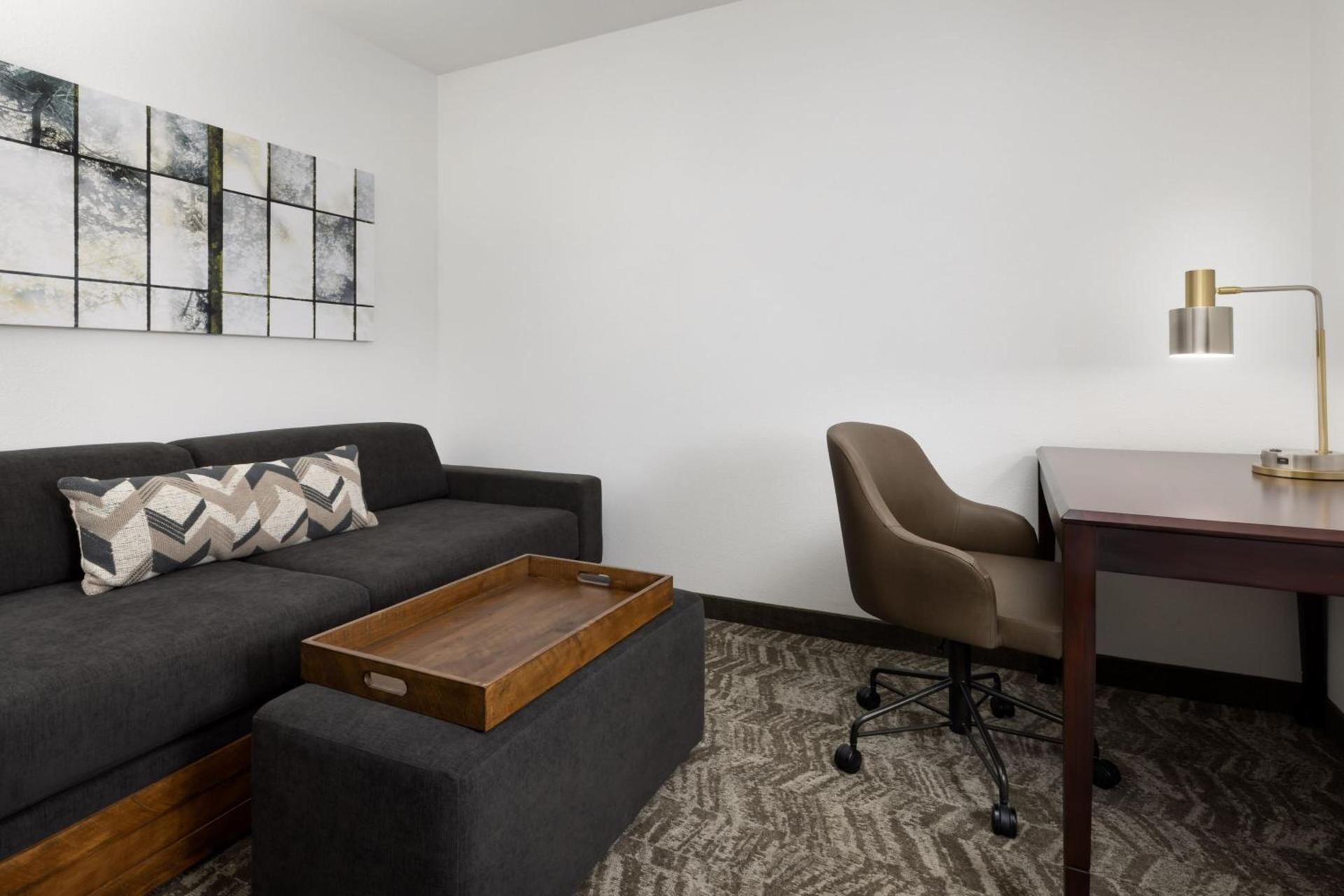SpringHill Suites Fresno photo 5