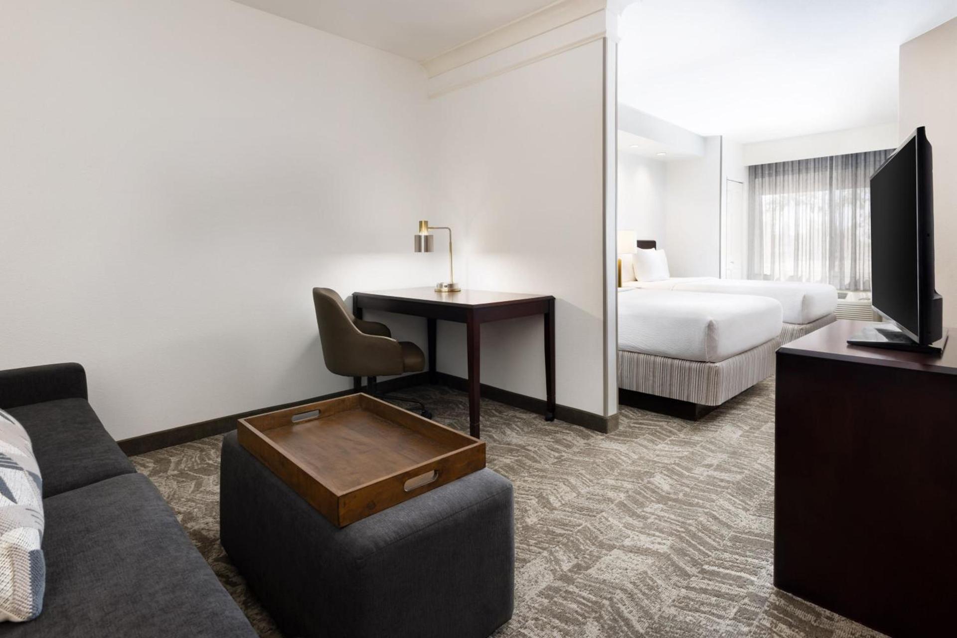 SpringHill Suites Fresno photo 7