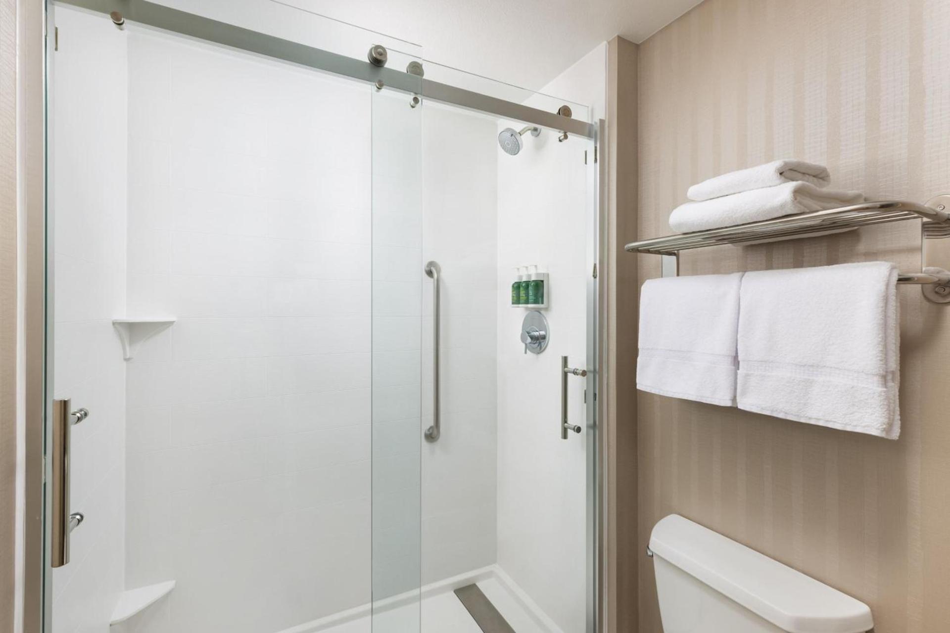 SpringHill Suites Fresno photo 15