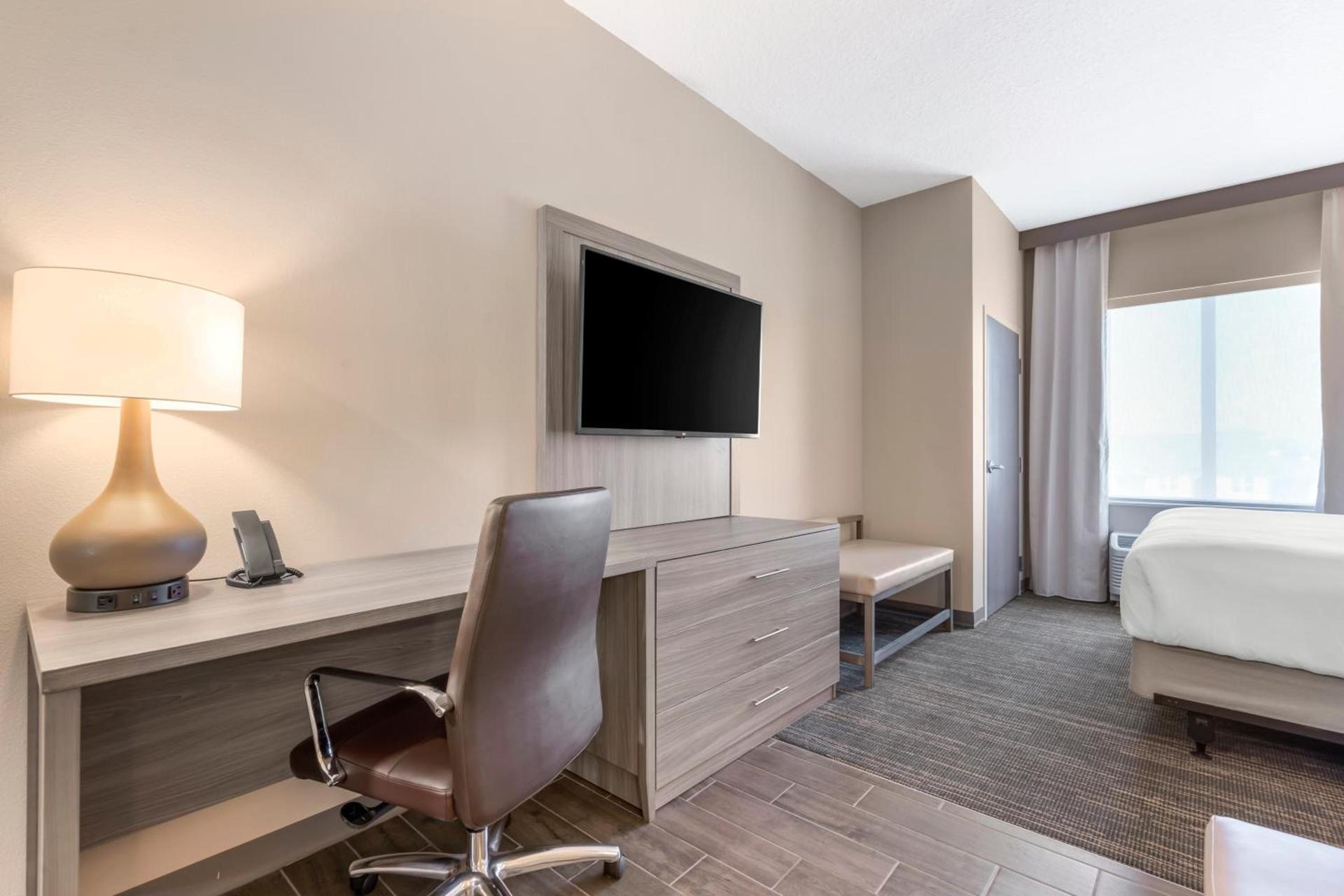 Pestana Orlando Suites - Lake Buena Vista photo 45