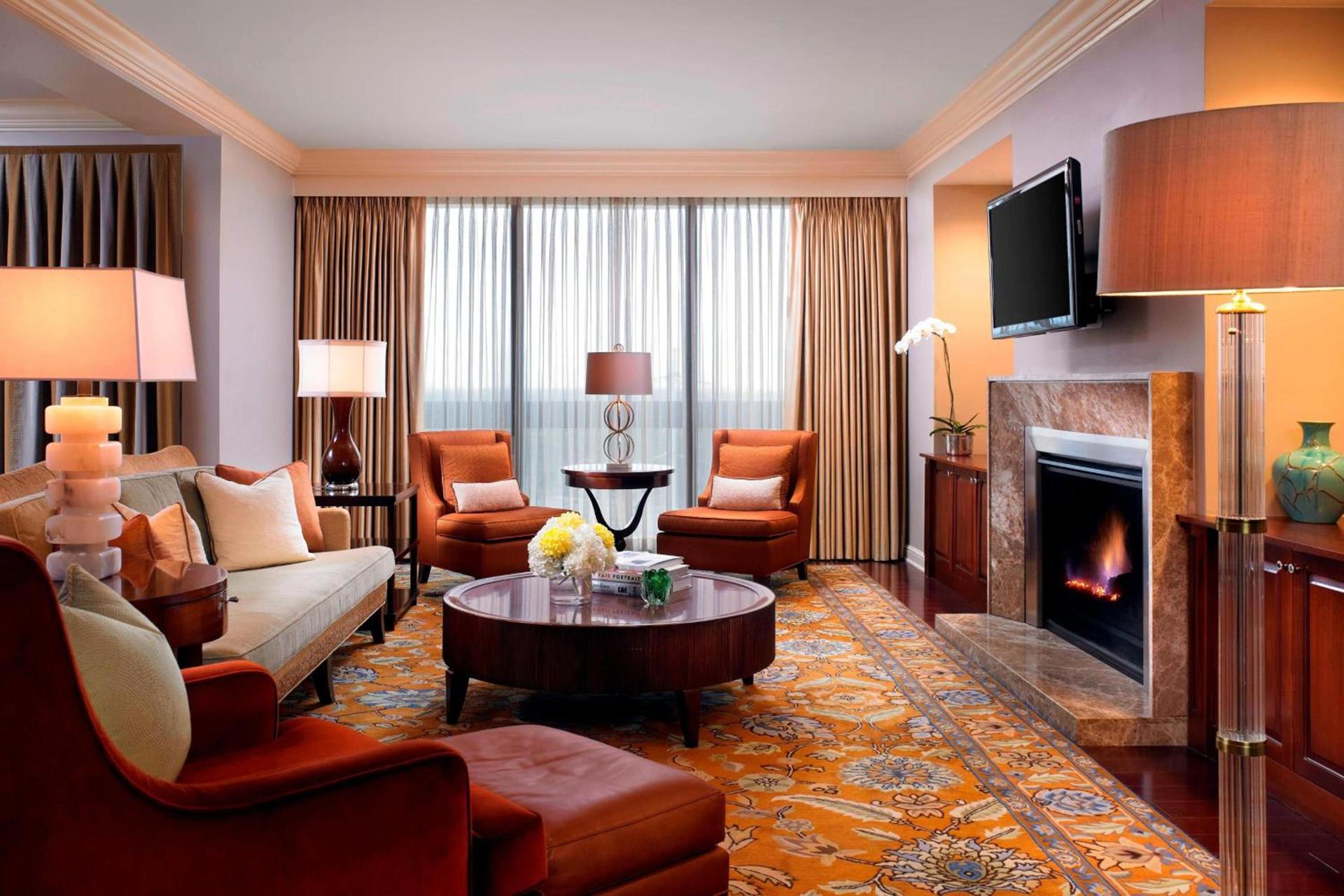 Houston Grand Hotel - River Oaks photo 22