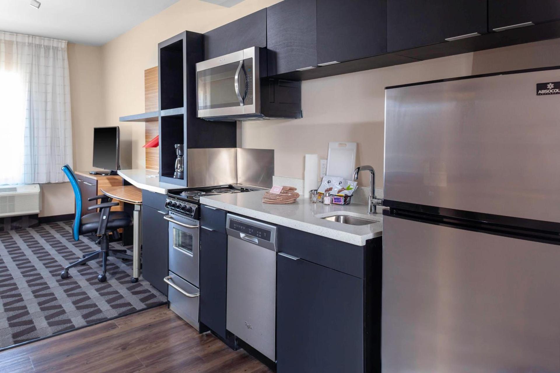 TownePlace Suites by Marriott San Antonio Westover Hills photo 14