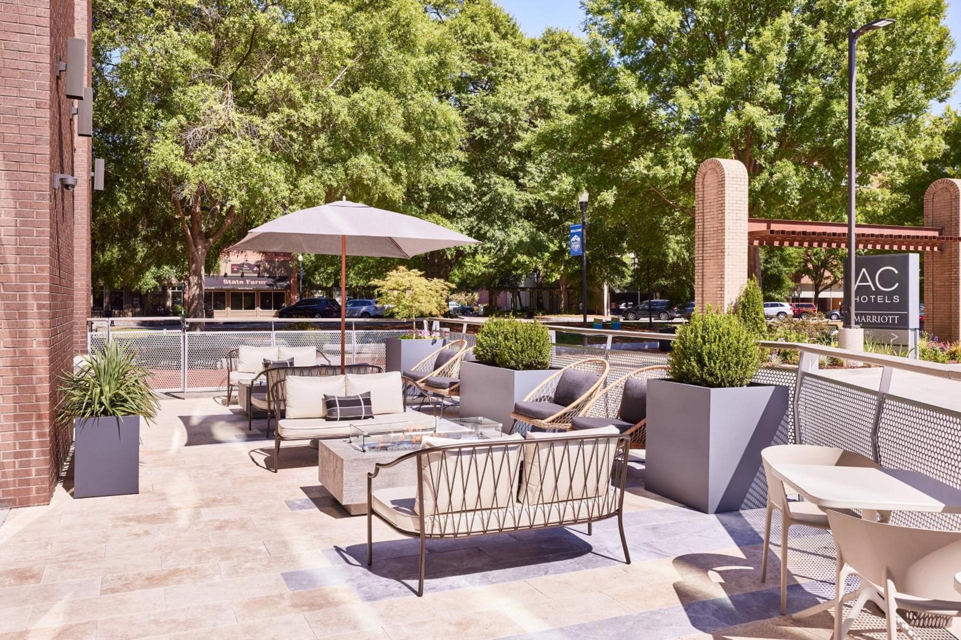 AC Hotel by Marriott Columbus Downtown photo 6