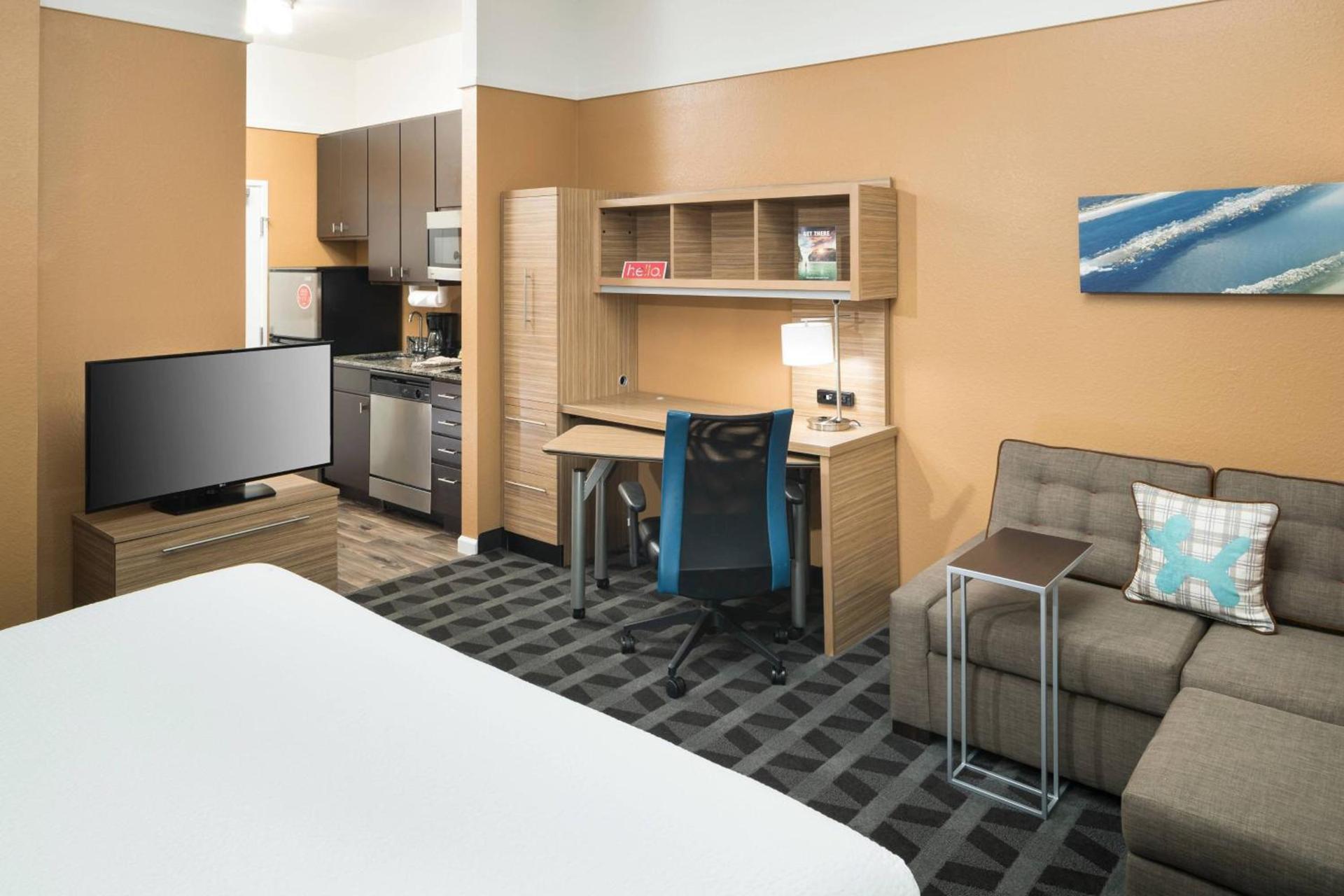 TownePlace Suites by Marriott Panama City photo 9