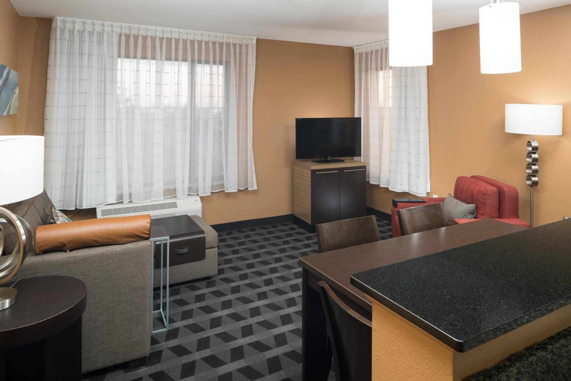 TownePlace Suites by Marriott Panama City photo 11