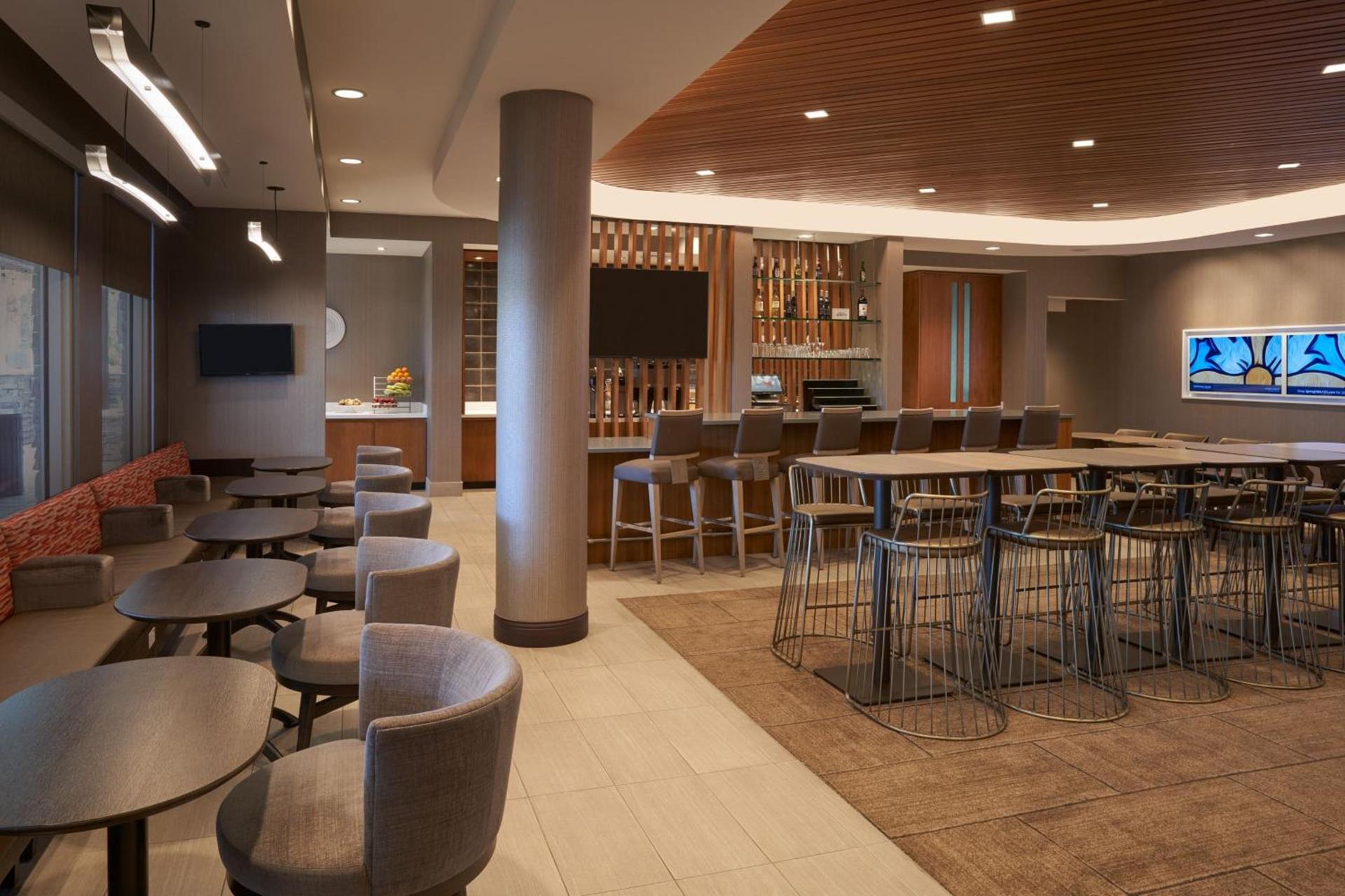 SpringHill Suites by Marriott Fort Myers Estero photo 12