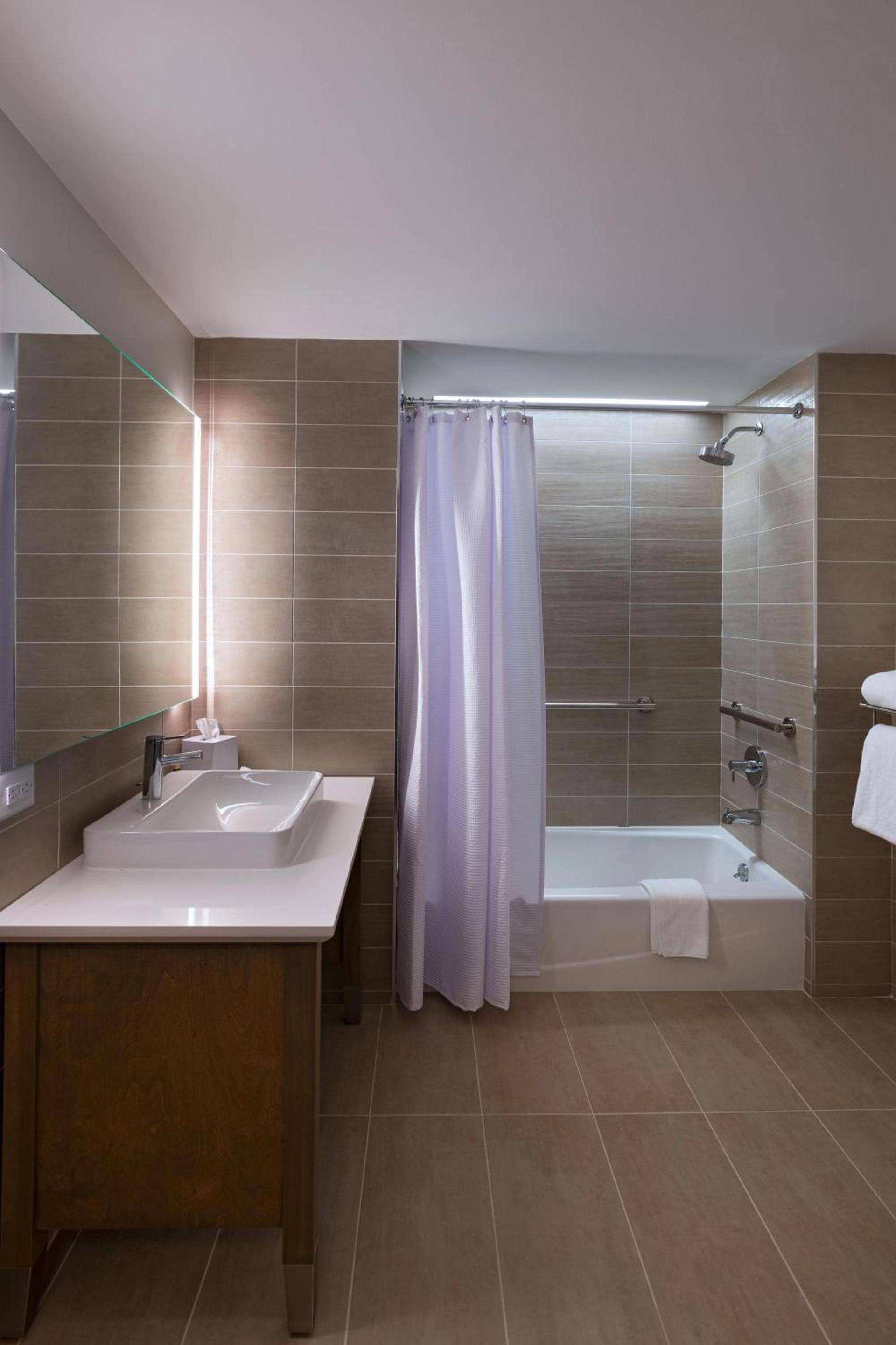 Element by Marriott Spring Valley photo 12