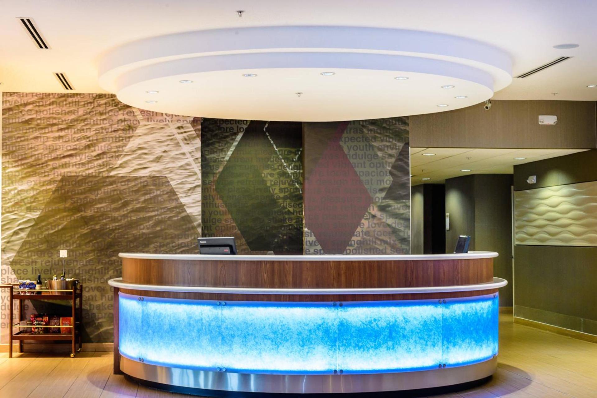SpringHill Suites Houston NASA/Seabrook photo 2