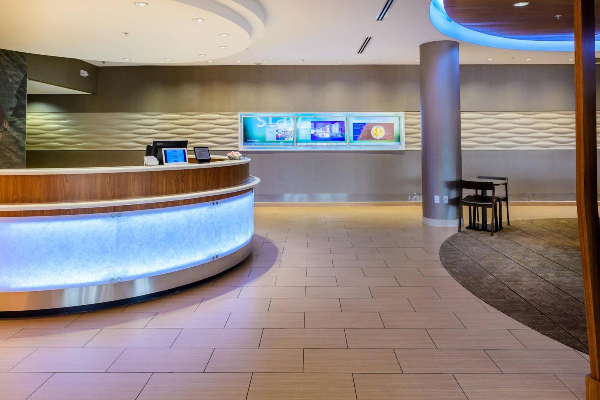 SpringHill Suites Houston NASA/Seabrook photo 3