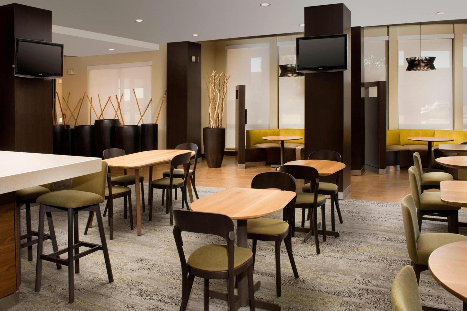 Courtyard by Marriott Wichita Falls photo 28