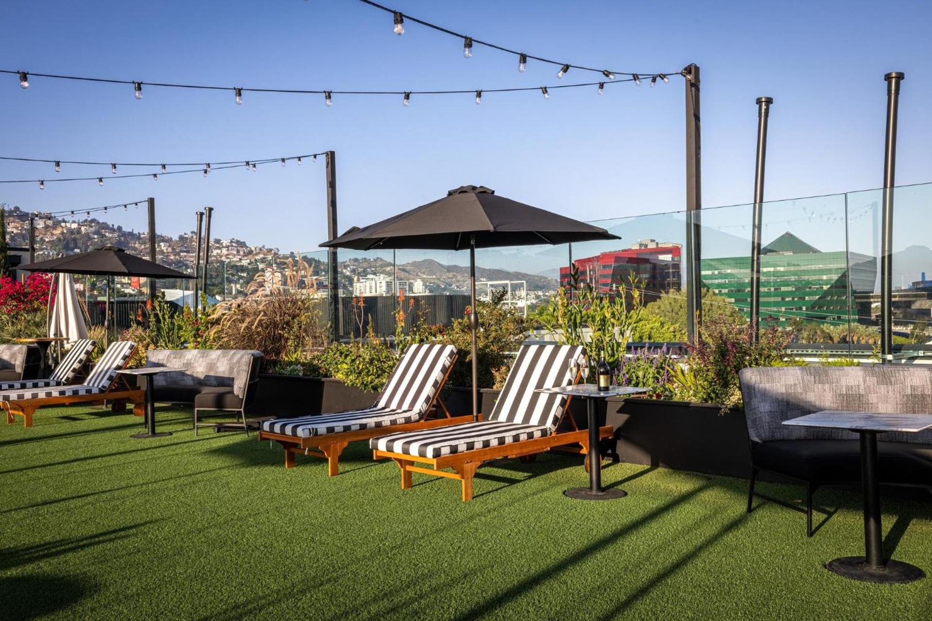 Kimpton La Peer Hotel West Hollywood by IHG photo 60